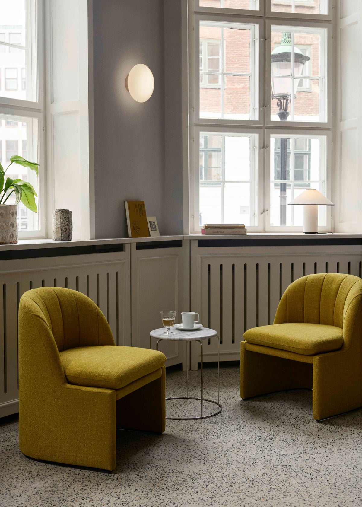 LOAFER SC107 upholstered armchair