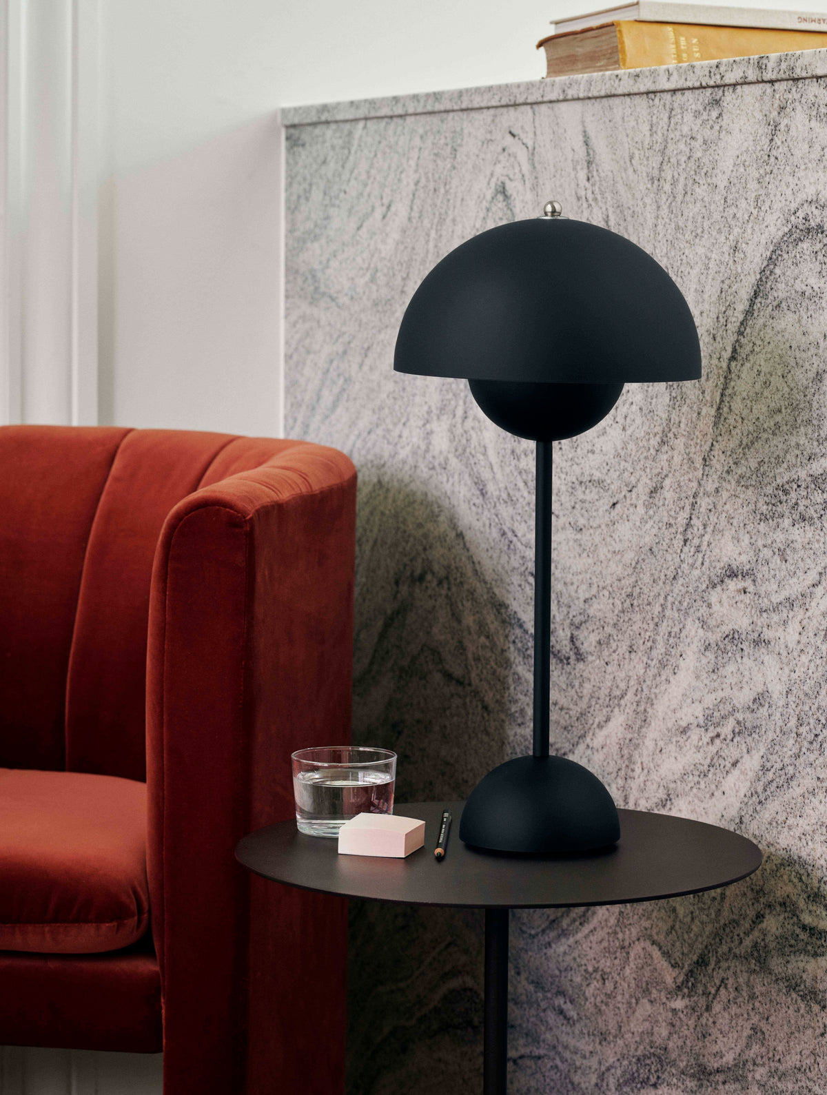 Upholstered Armchair LOAFER SC23