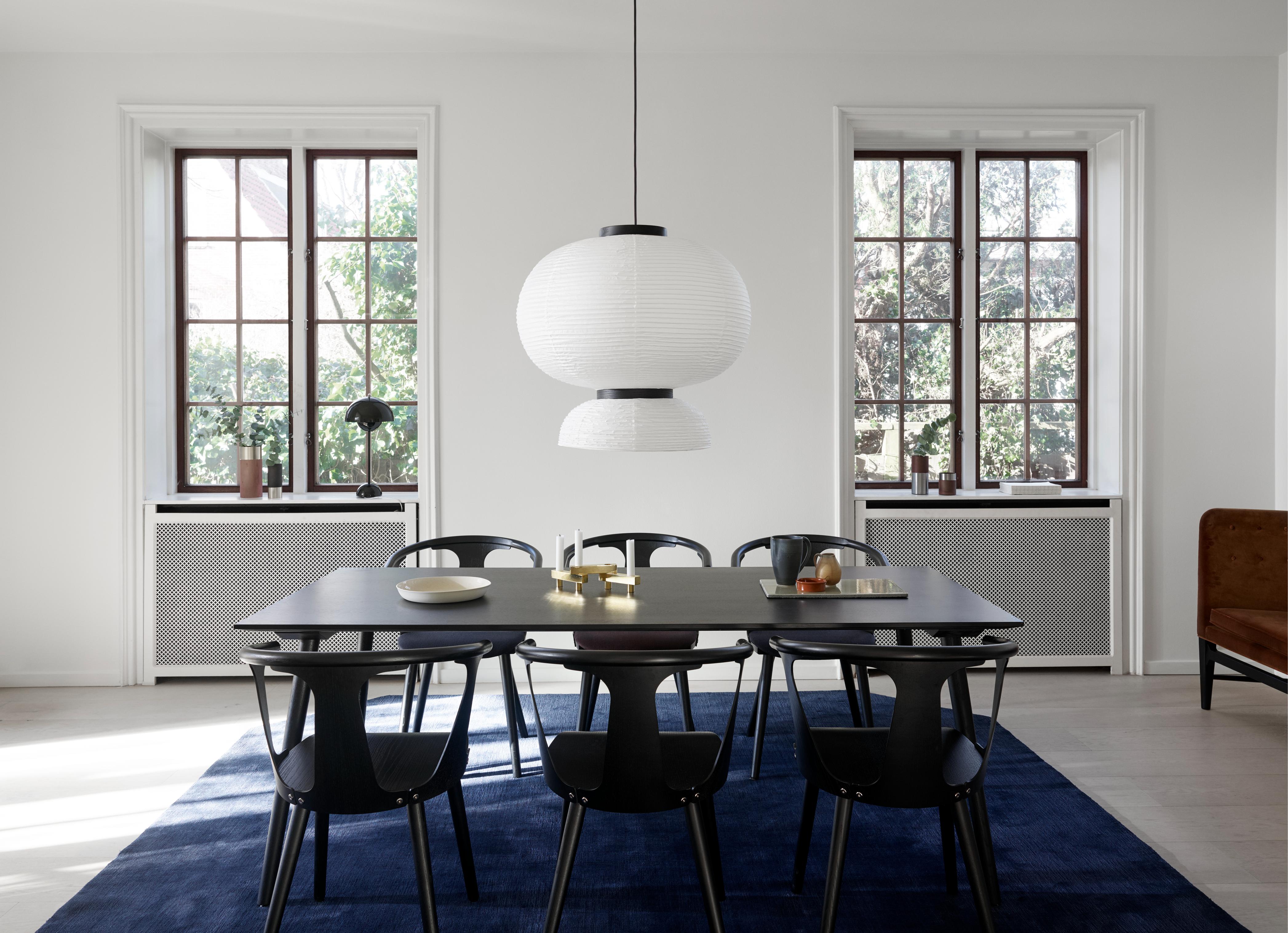 IN BETWEEN SK1 Chair in black lacquered oak