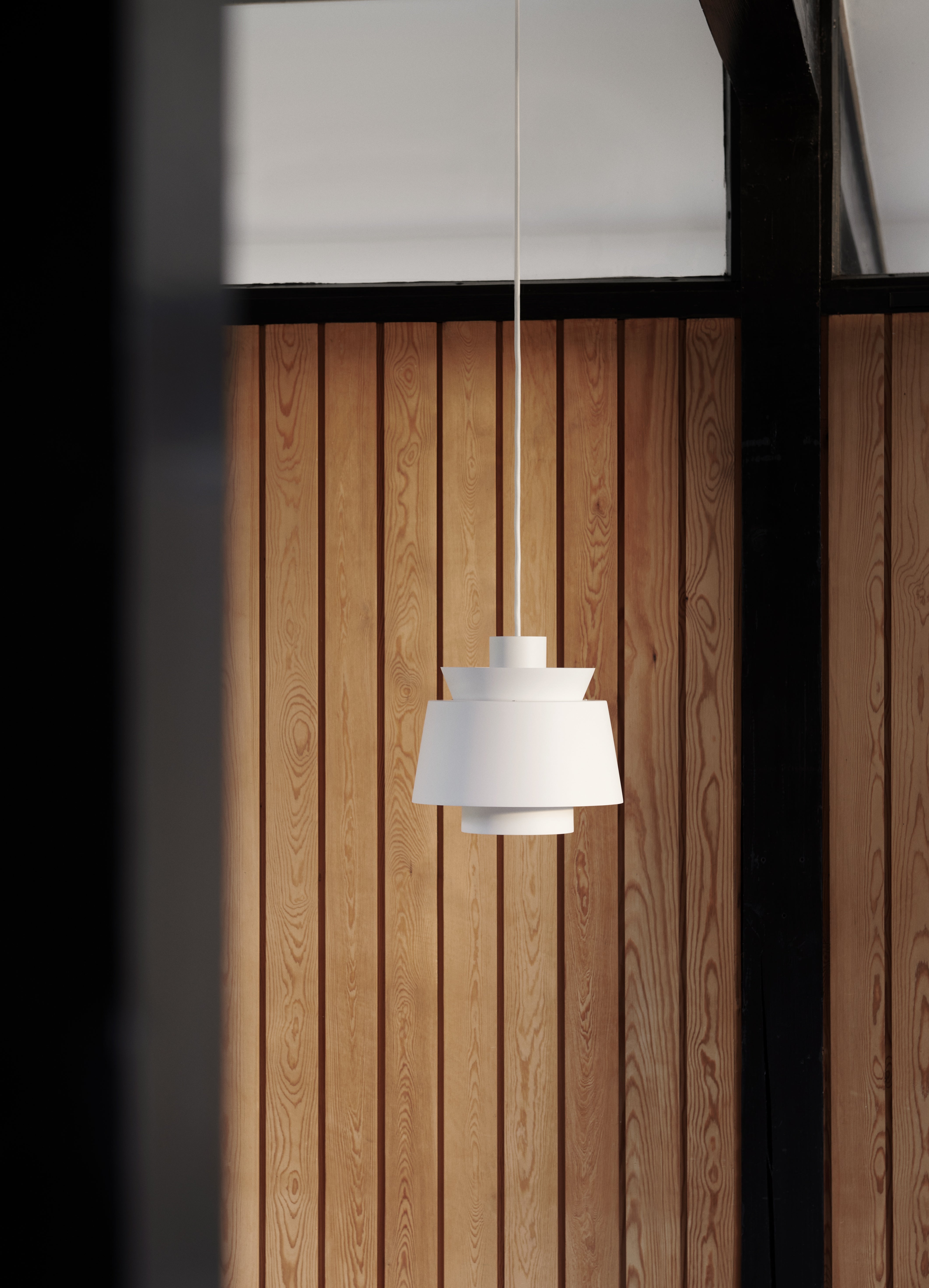 UTZON JU1 White Pendant Lamp