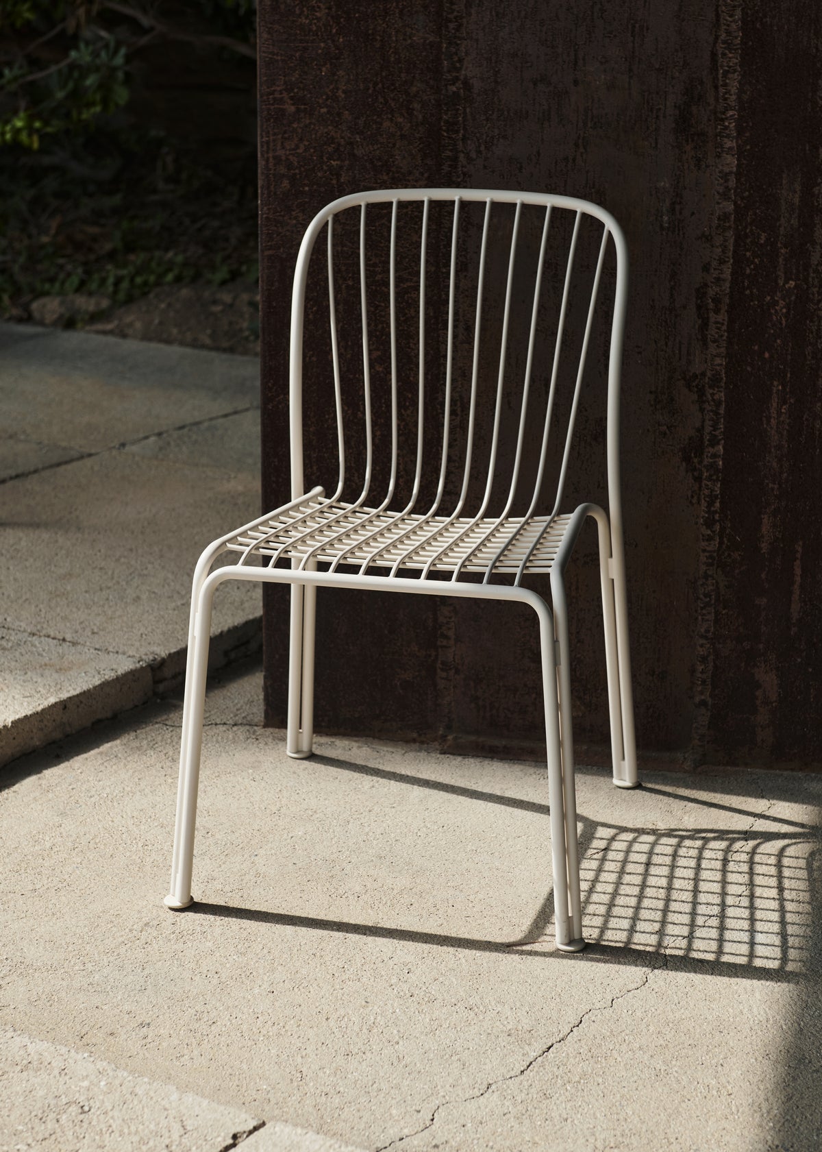 THORVALD SC94 Outdoor Chair Black