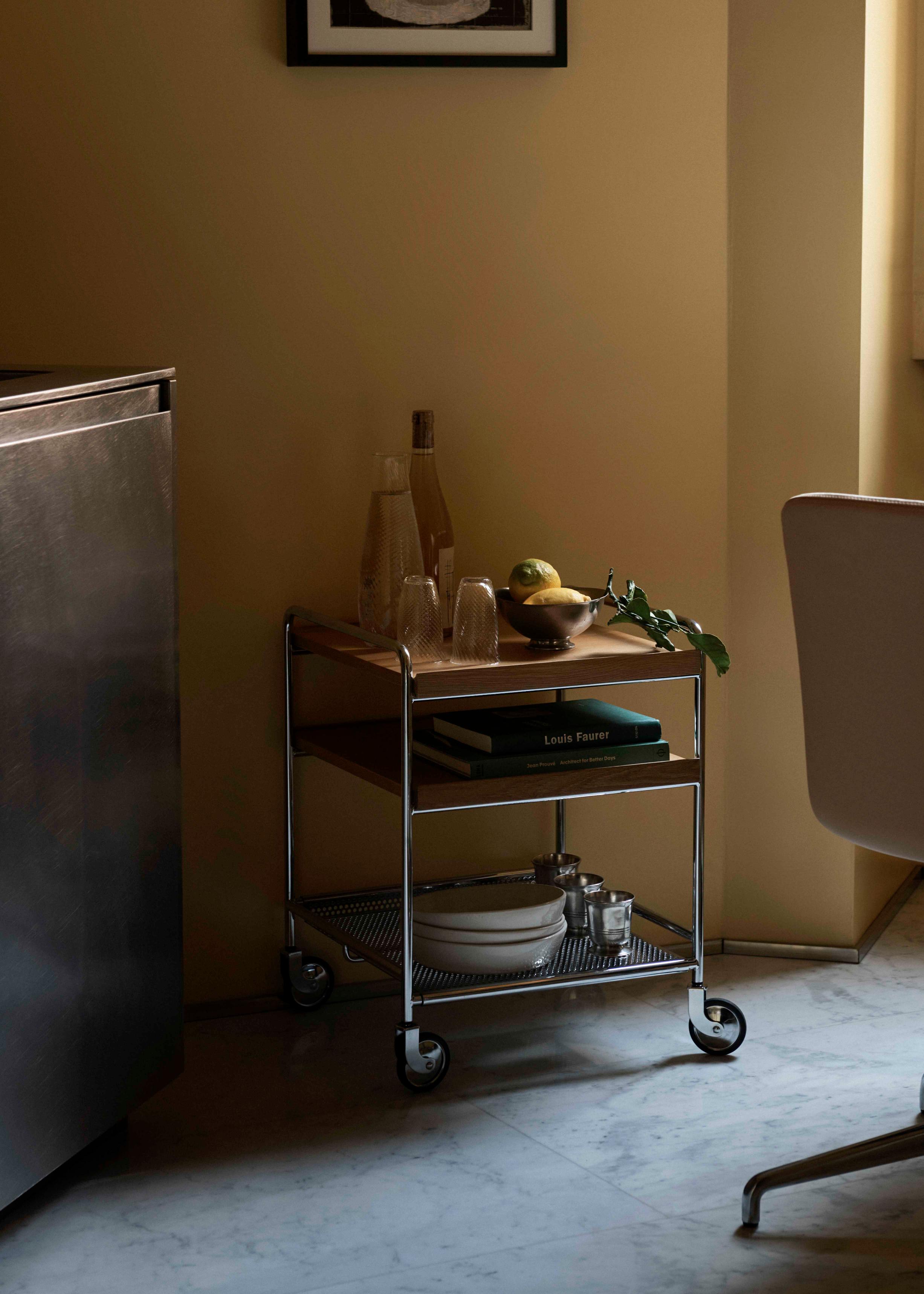 ALIMA NDS2 cart in chrome with oak wood