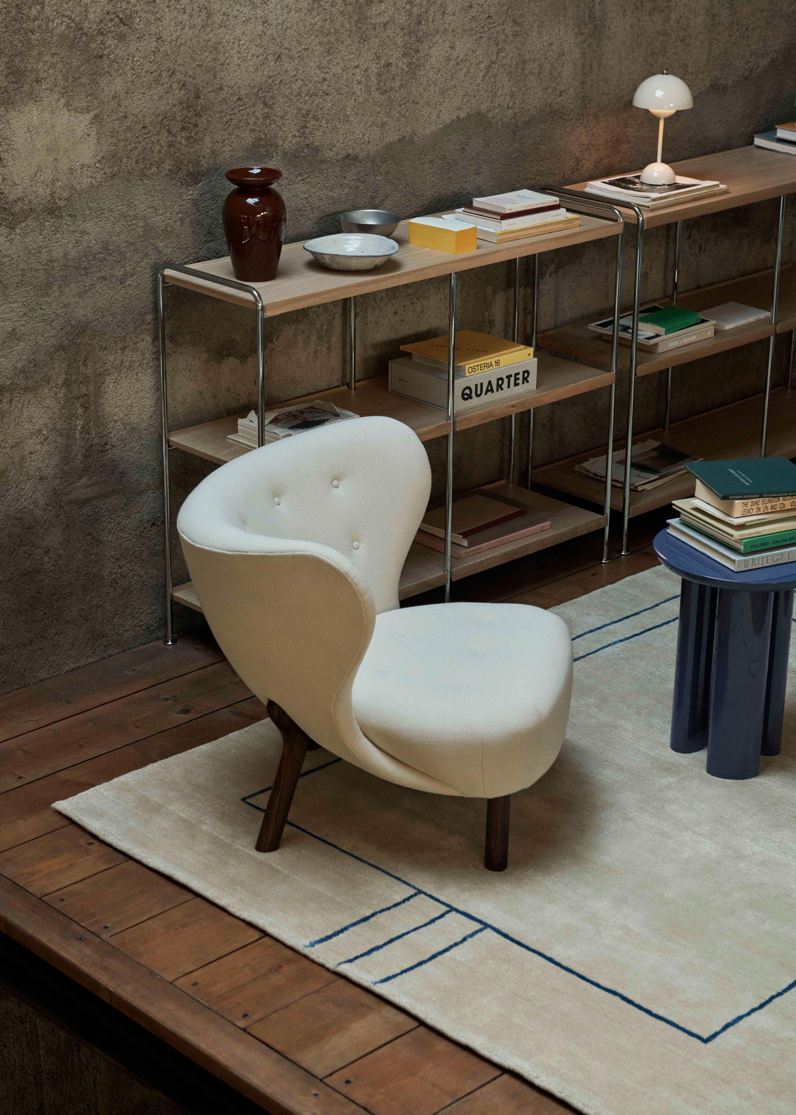 ALIMA NDS5 shelf in chrome with oak wood