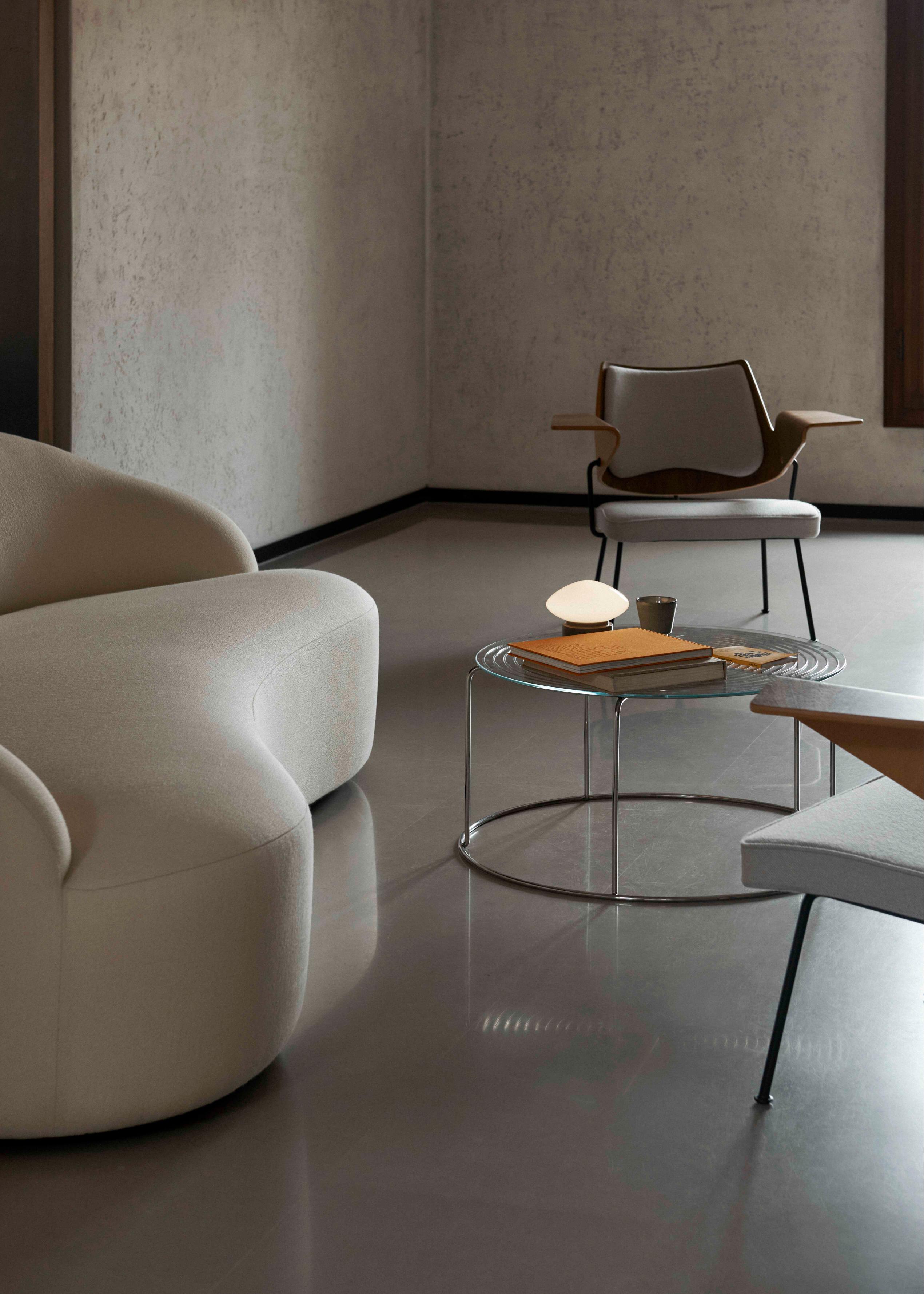 Coffee table WIRE VP17 with glass top and polished steel base