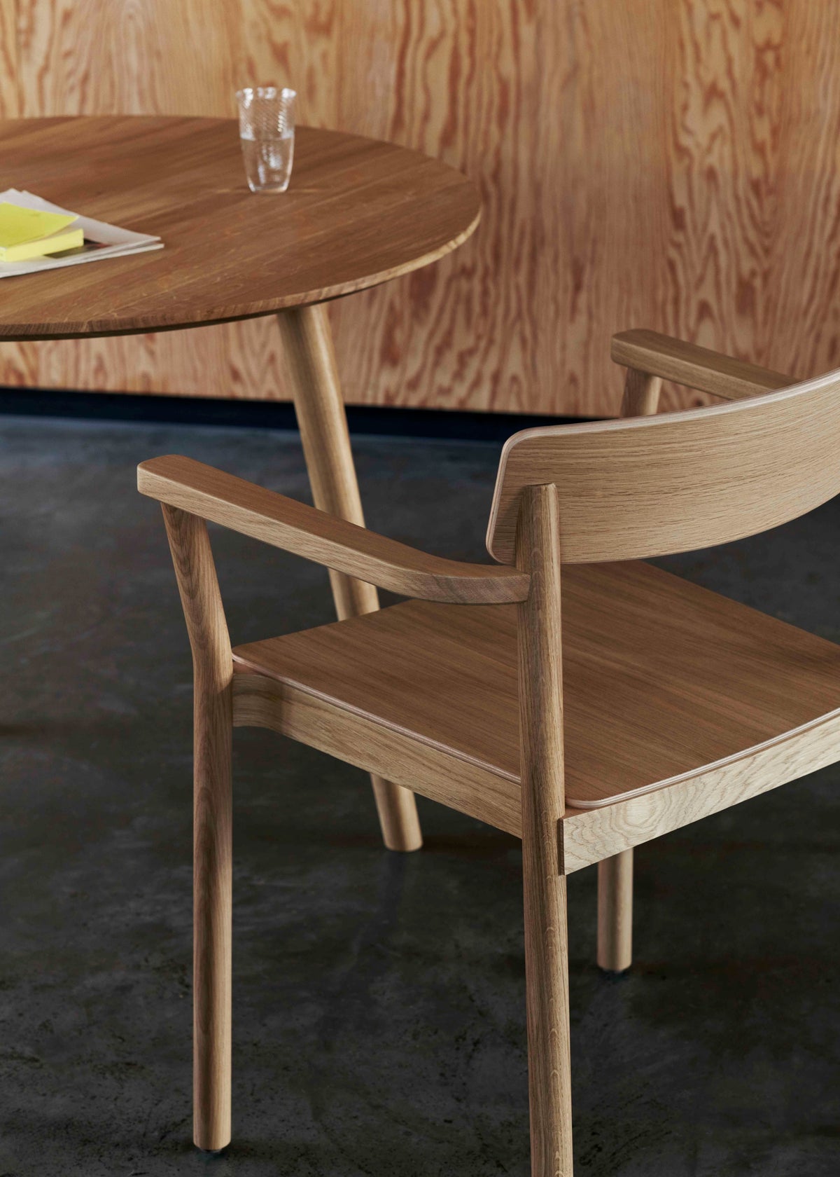 BETTY TK10 Armchair with Armrests, Black Lacquered Ash