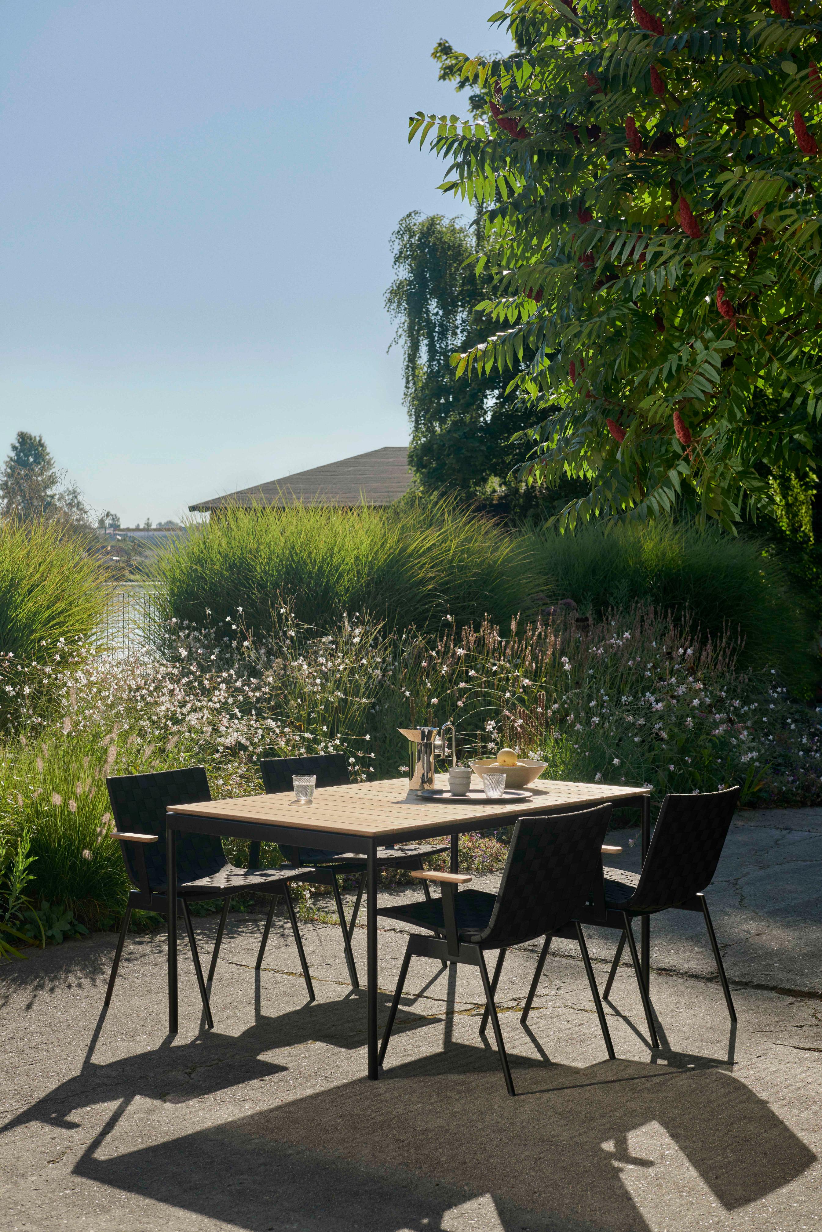 Outdoor table VILLE teak wood with black base