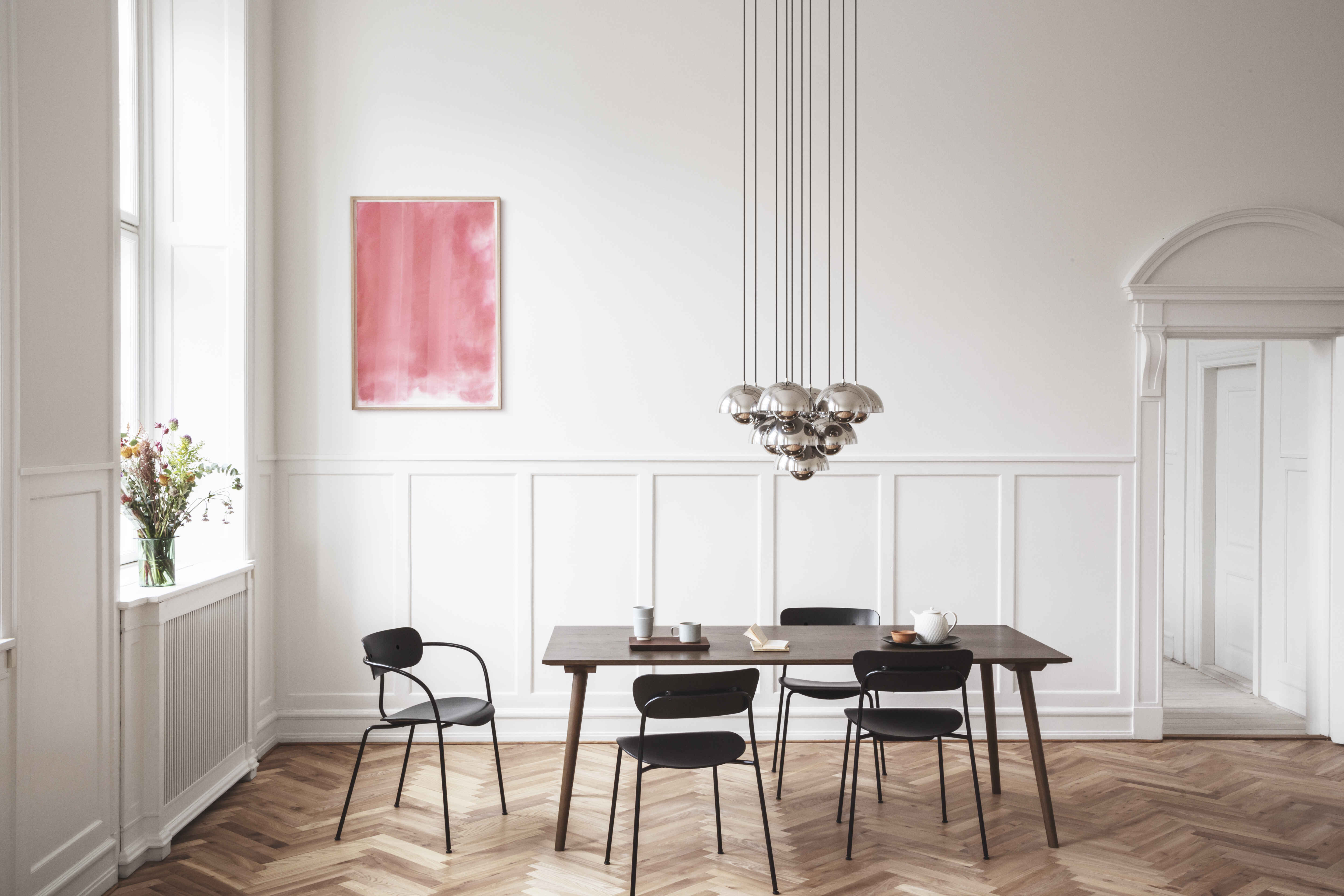 IN BETWEEN Table lacquered oak
