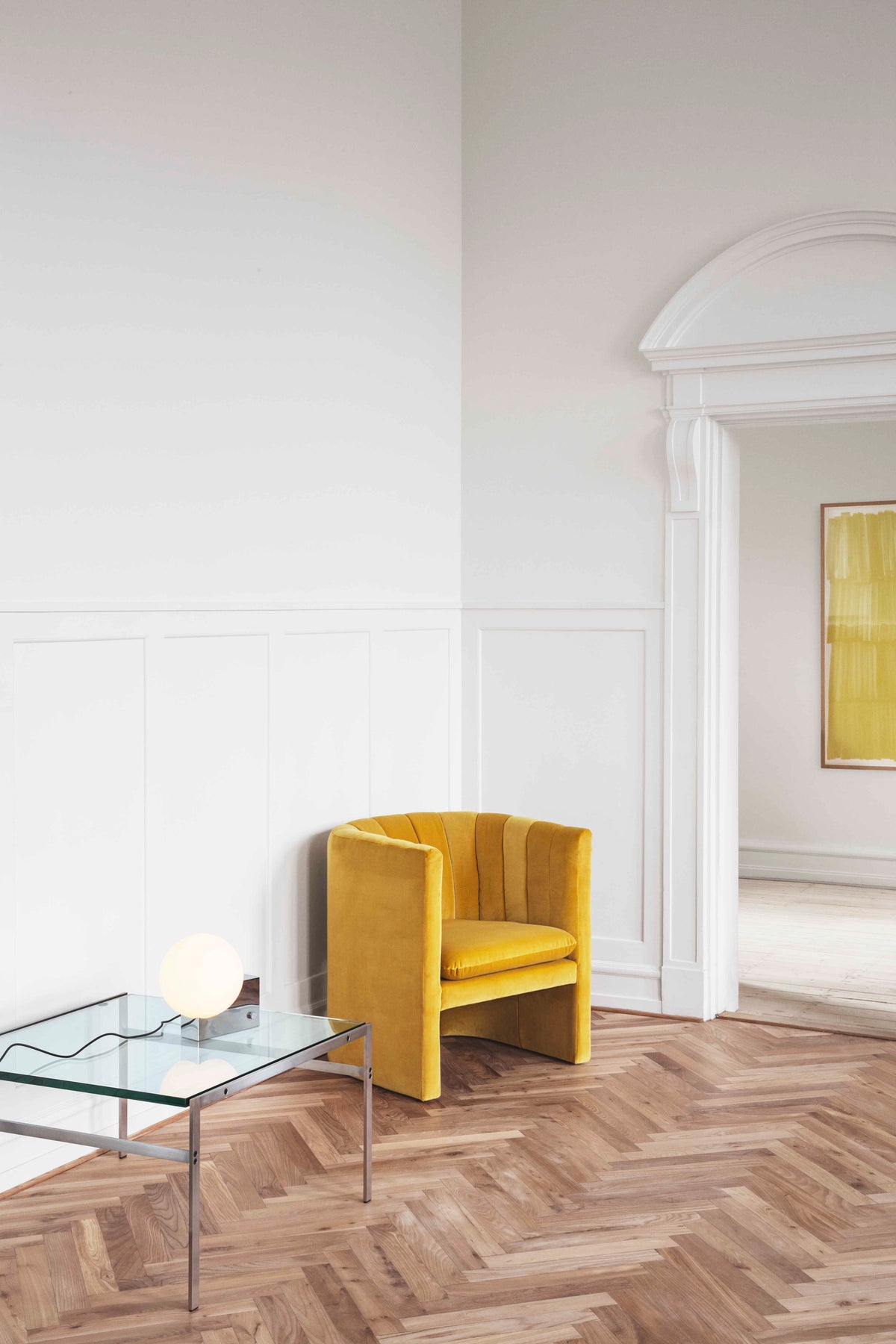 Upholstered Armchair LOAFER SC23