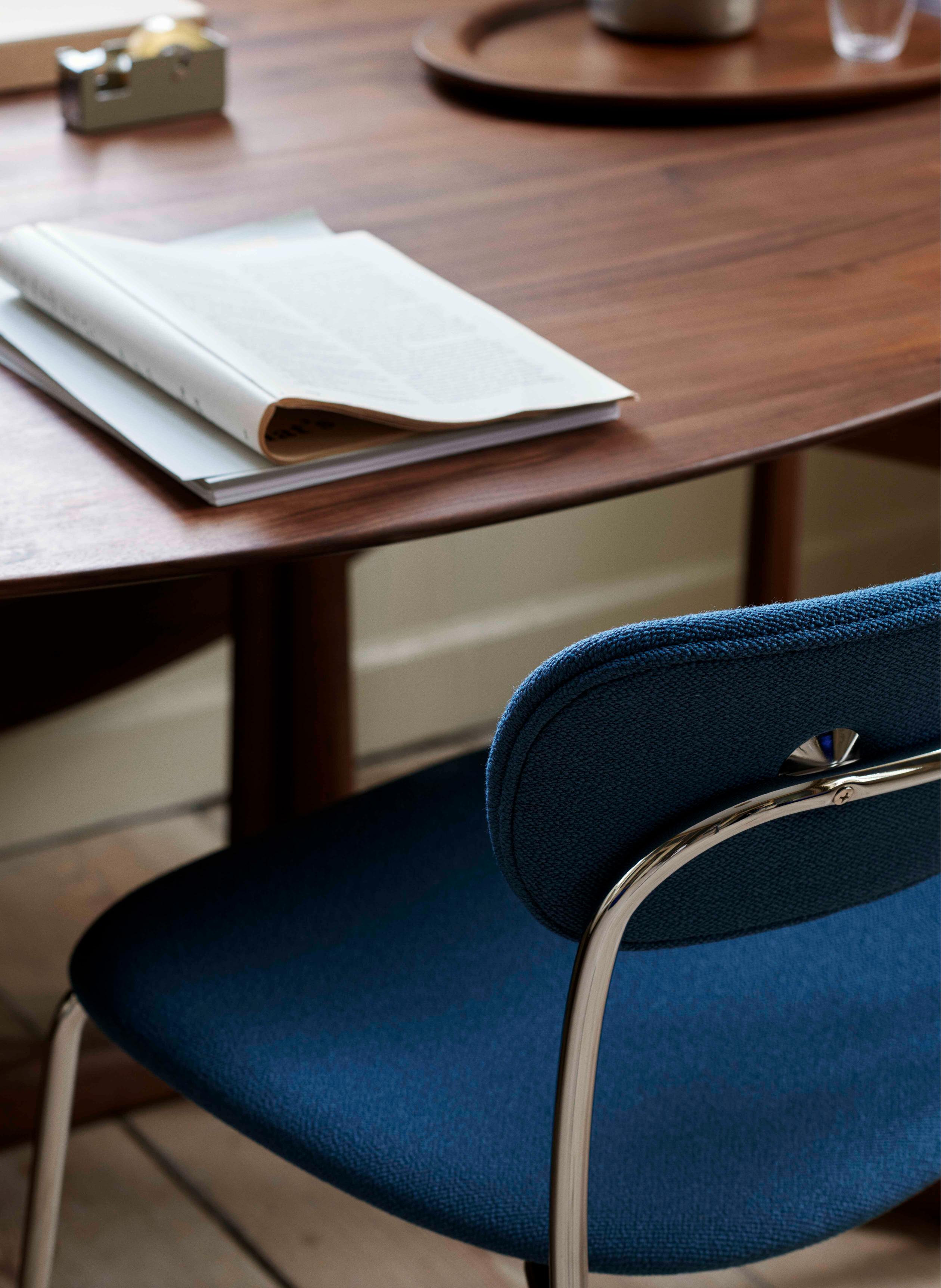 Round Folding Table DROP LEAF HM6 oiled walnut wood