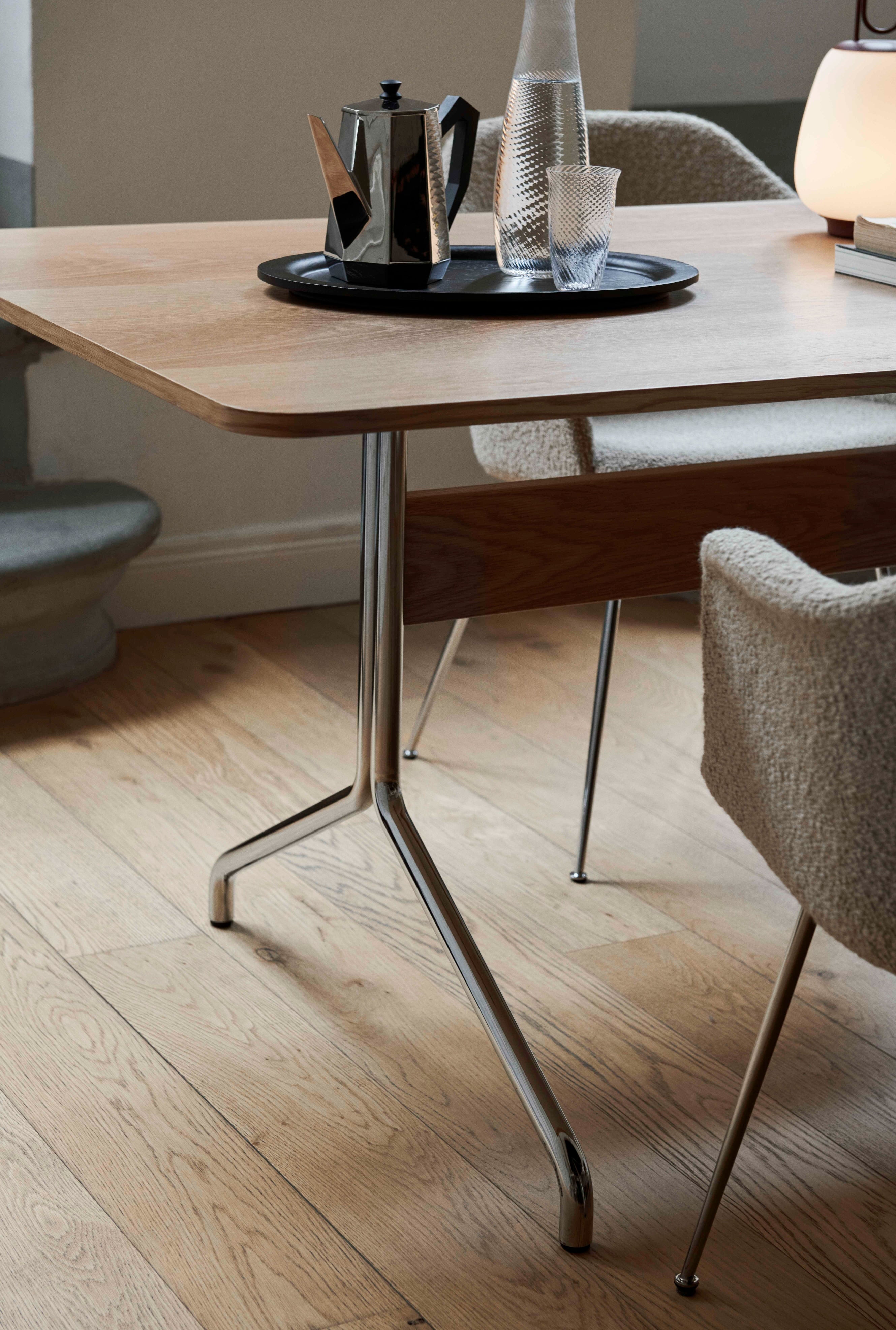 PAVILION table in lacquered oak with a chrome base