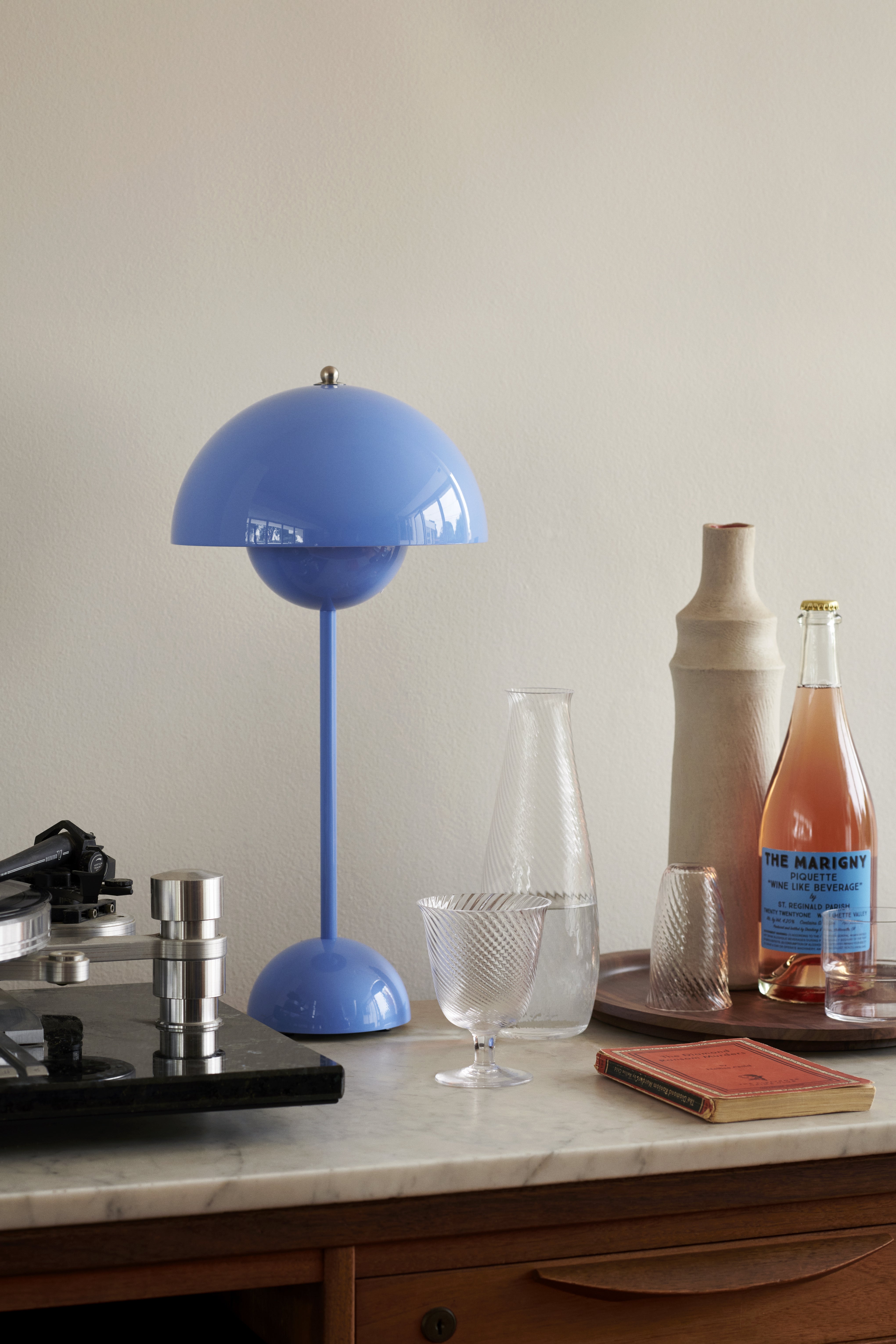 FLOWERPOT VP3 Table Lamp in Blue