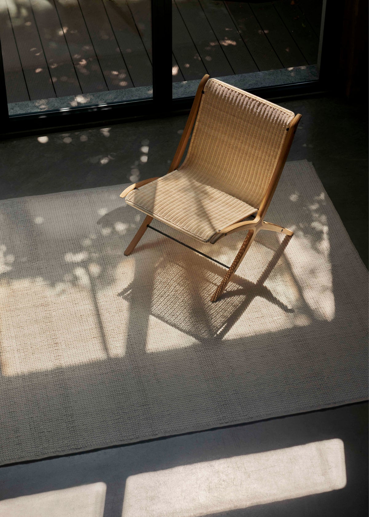 COLLECT Gray-Brown Rug