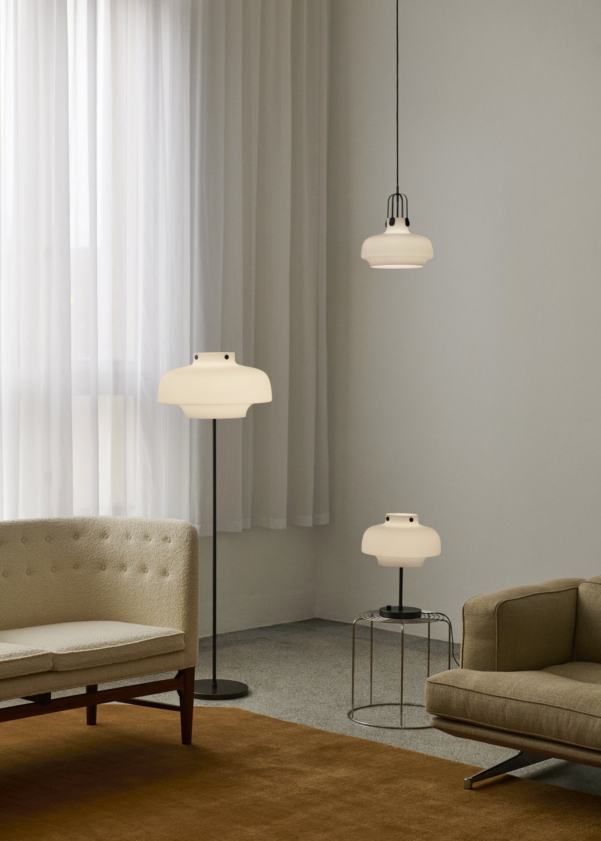 COPENHAGEN SC14 floor lamp with an opal shade and a bronzed brass base