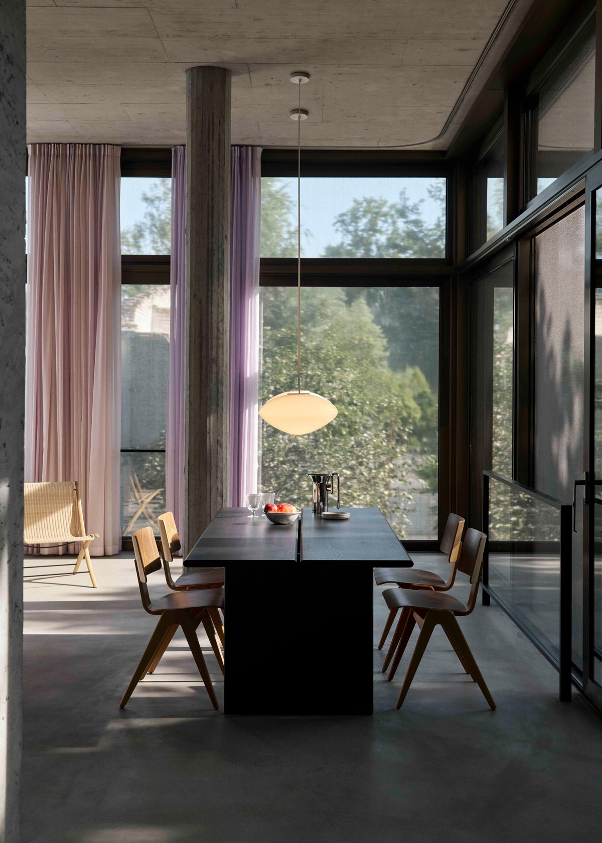 ITA Table dark oak wood