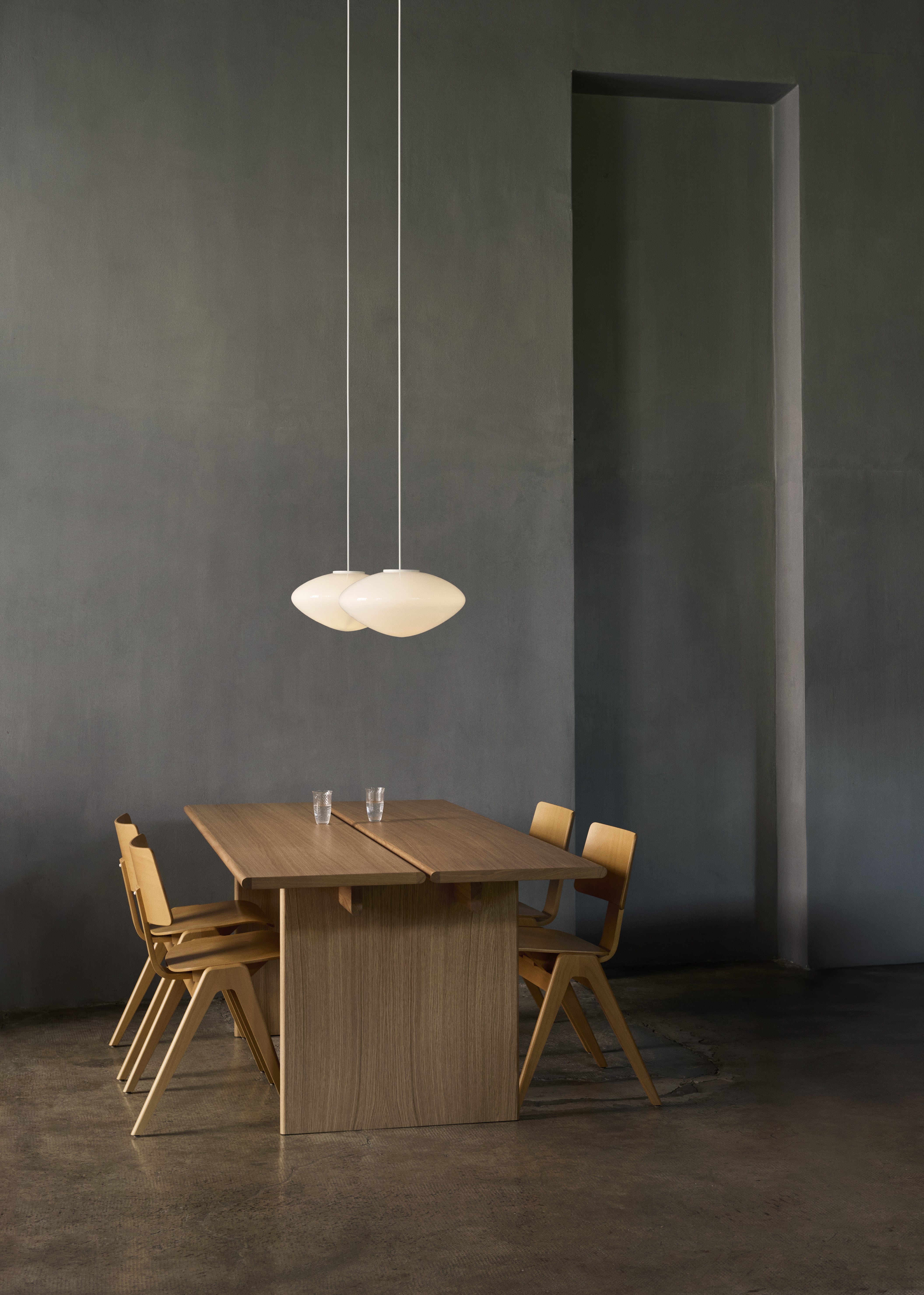 Pendant lamp MIST with opal shade