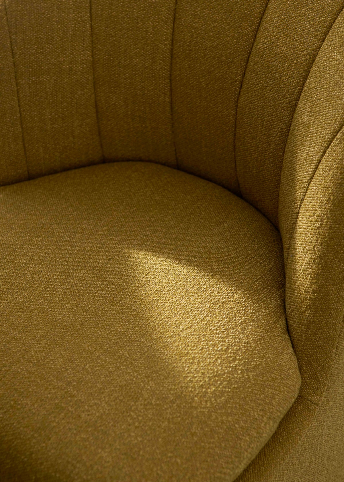 LOAFER SC106 upholstered chair