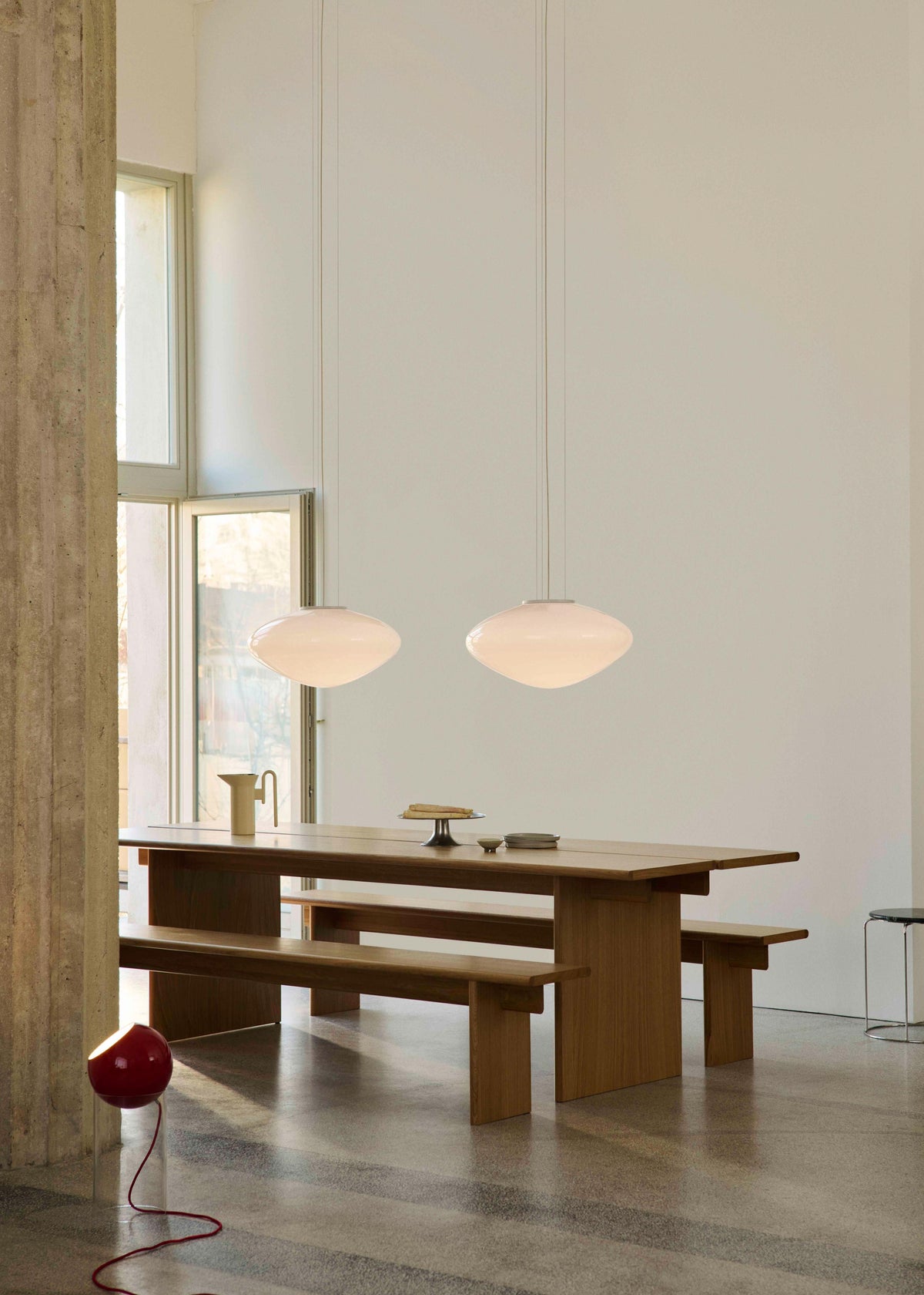 ITA Table dark oak wood