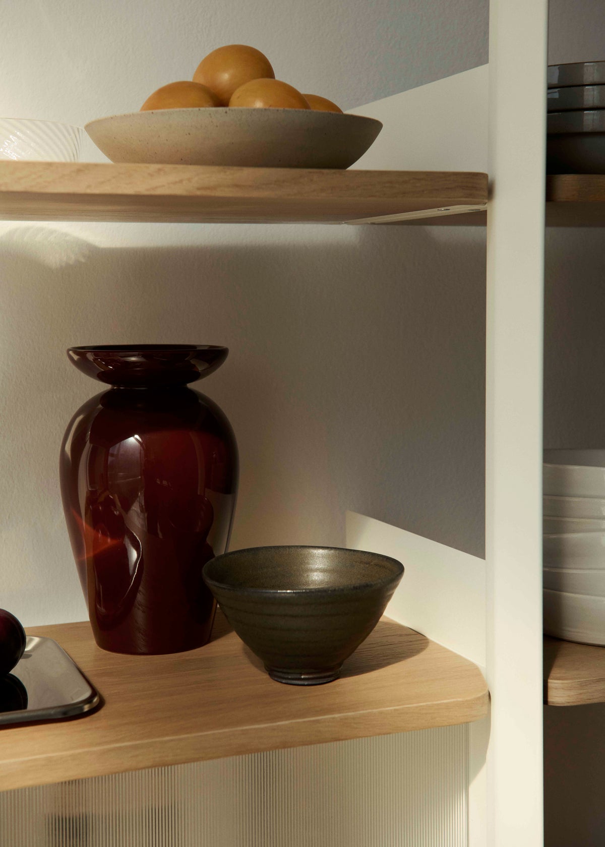 MOMENTO JH47 vase in red-brown