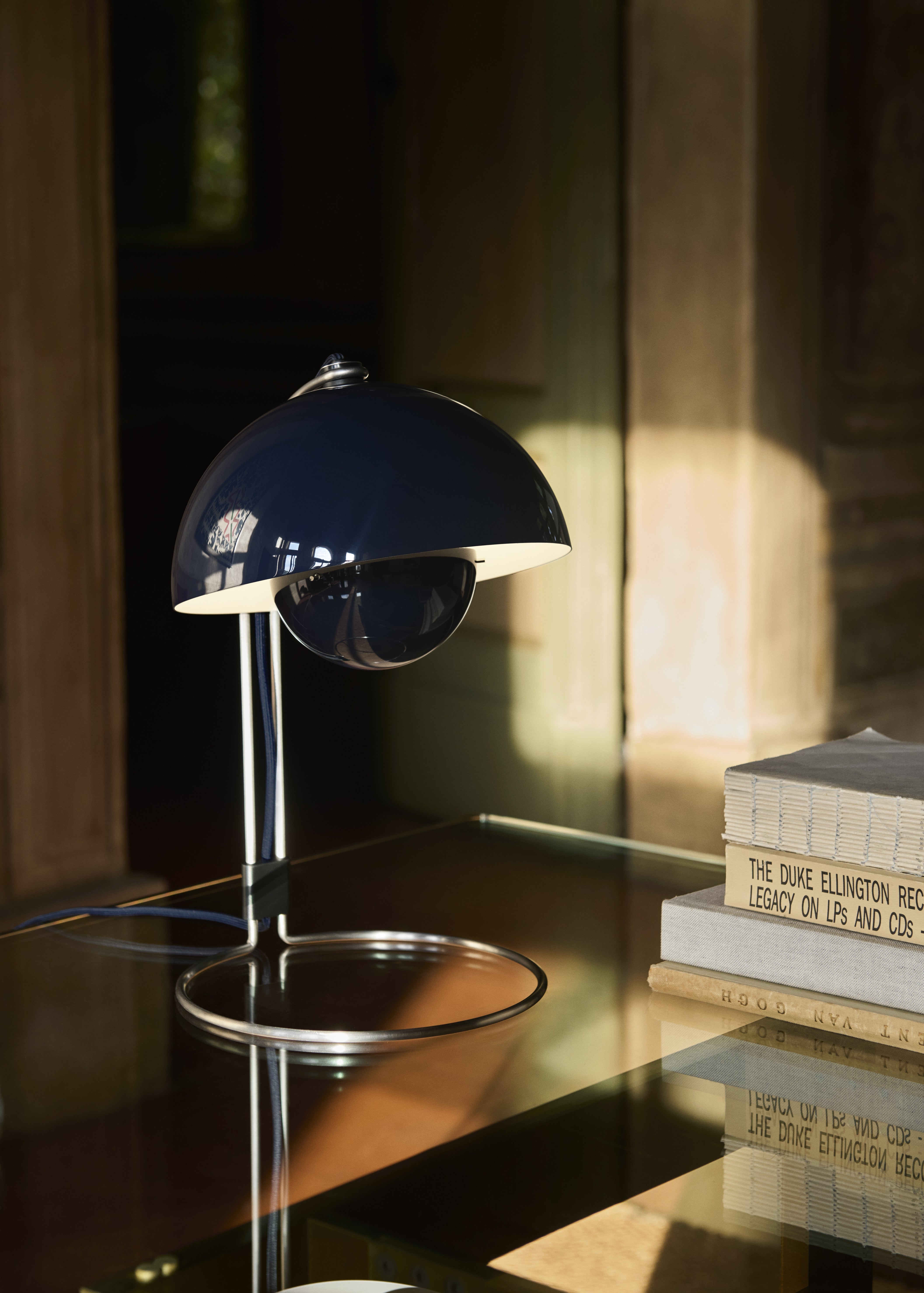 Lampa stołowa FLOWERPOT VP4 stalowy niebieski