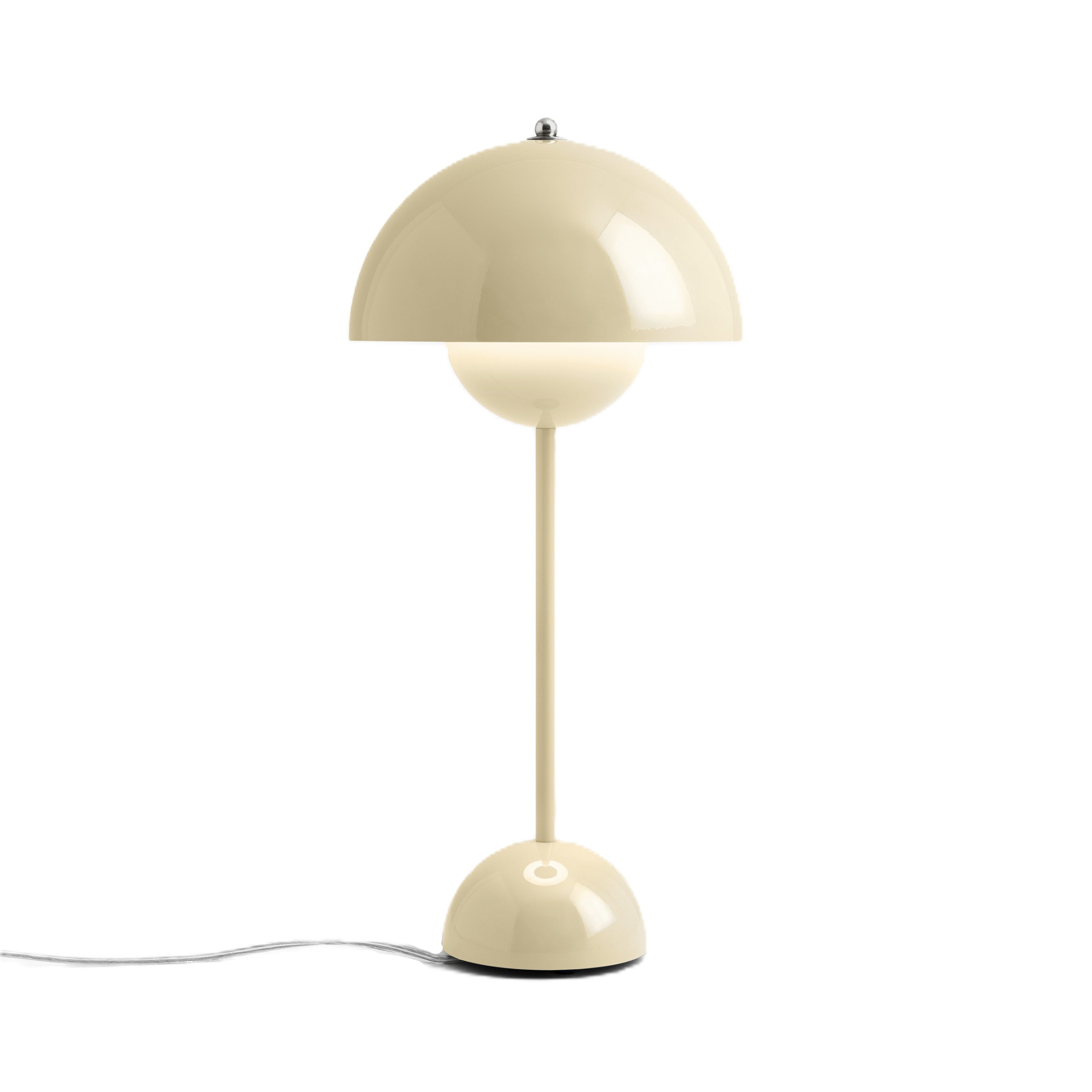 FLOWERPOT VP3 Table Lamp Ivory