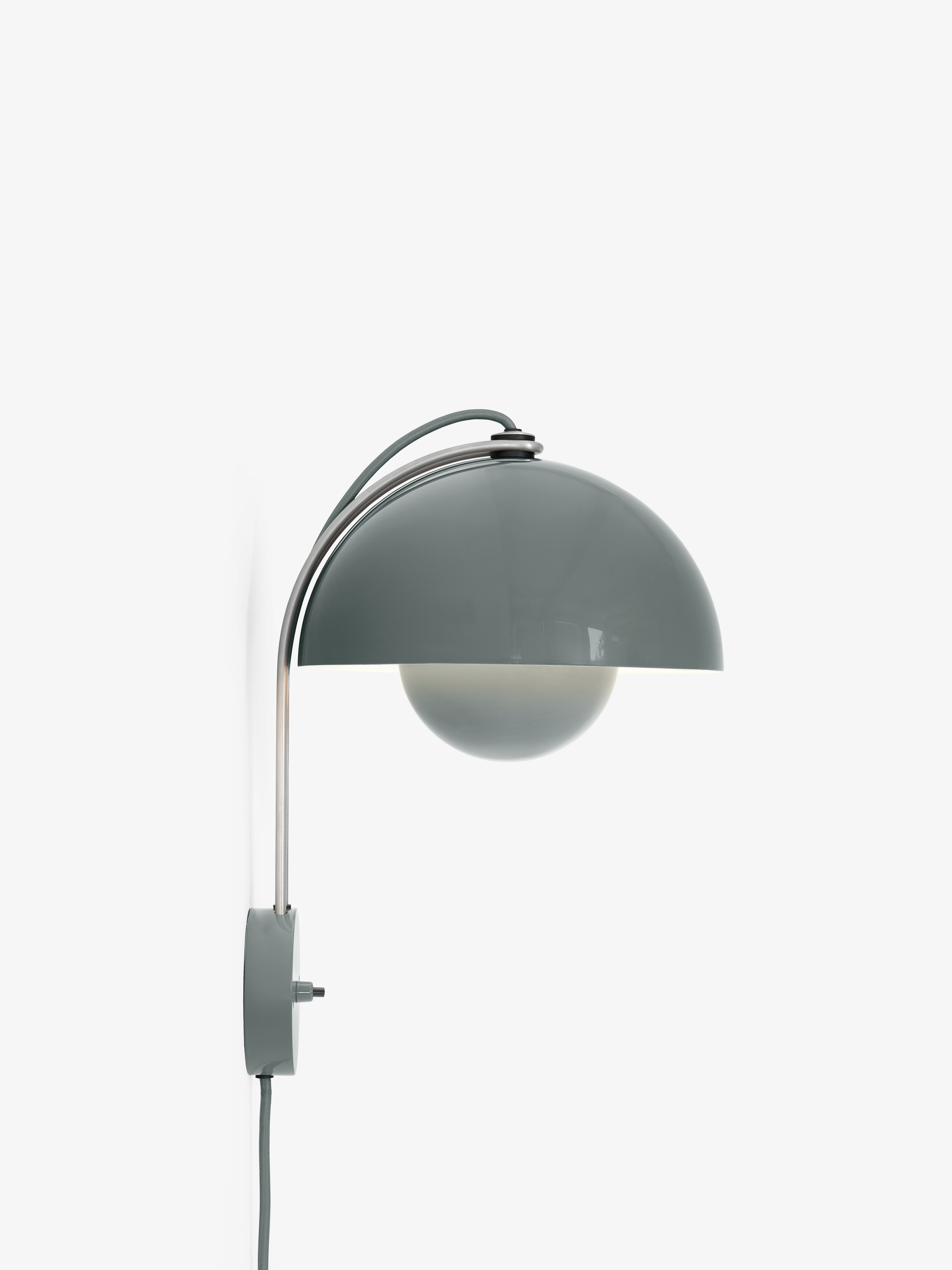 FLOWERPOT VP8 Wall Lamp in Gray-Blue