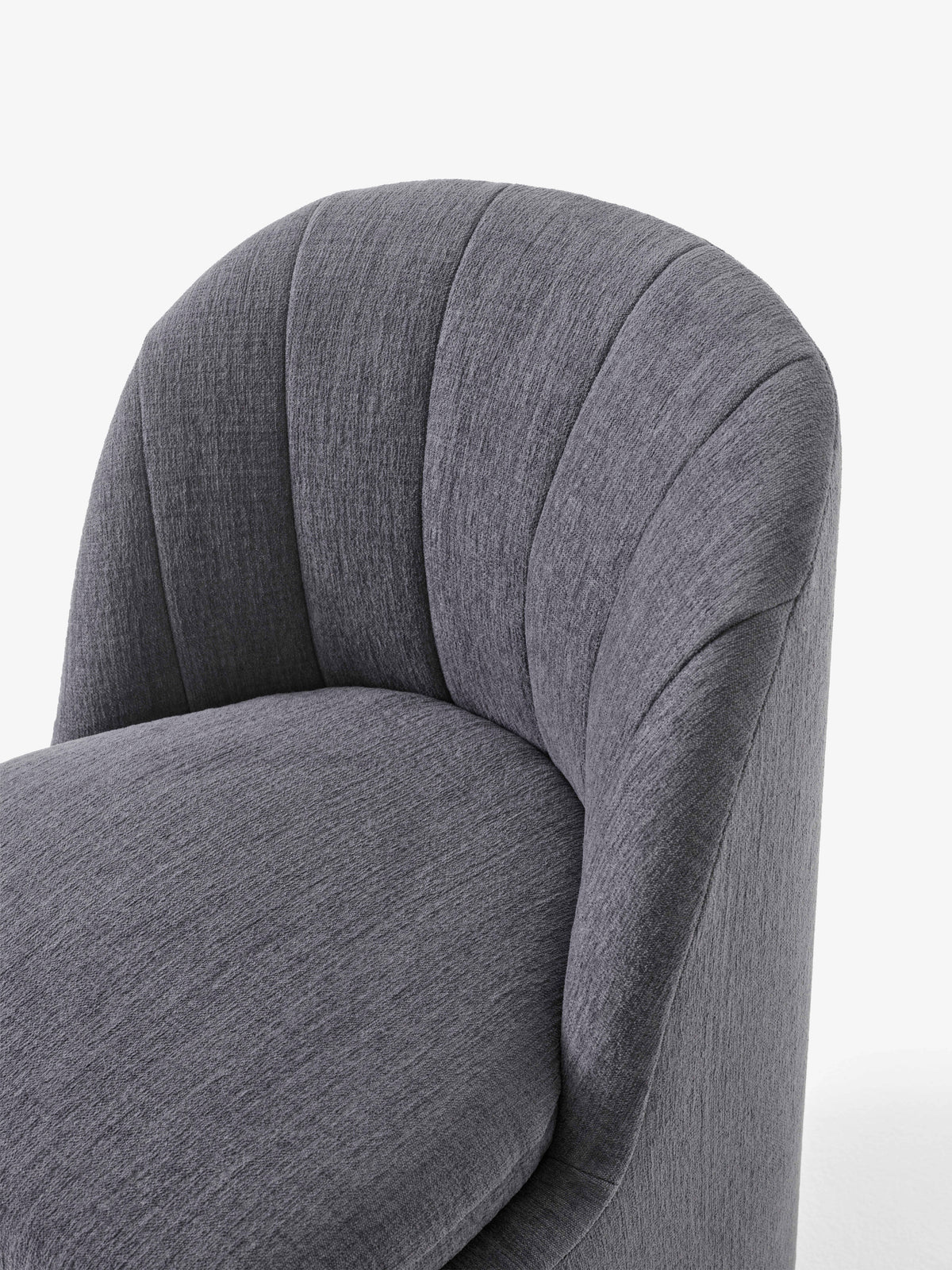 LOAFER SC106 upholstered chair