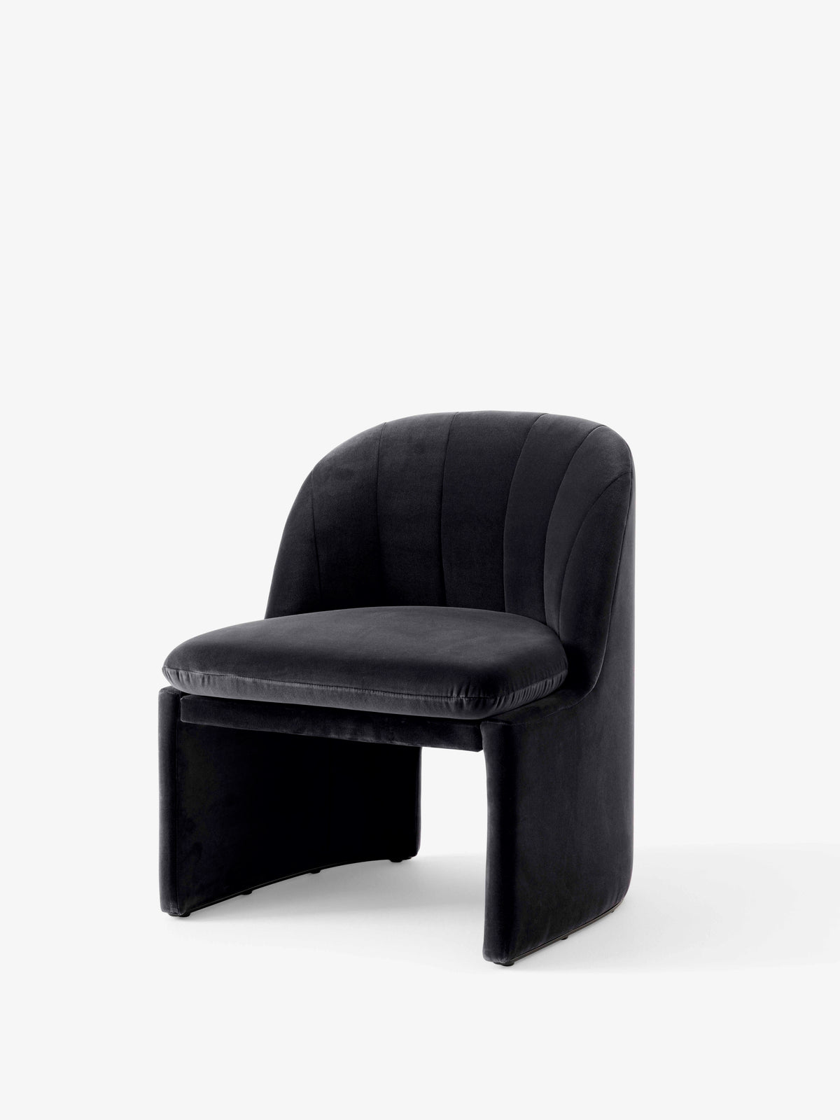 LOAFER SC107 upholstered armchair