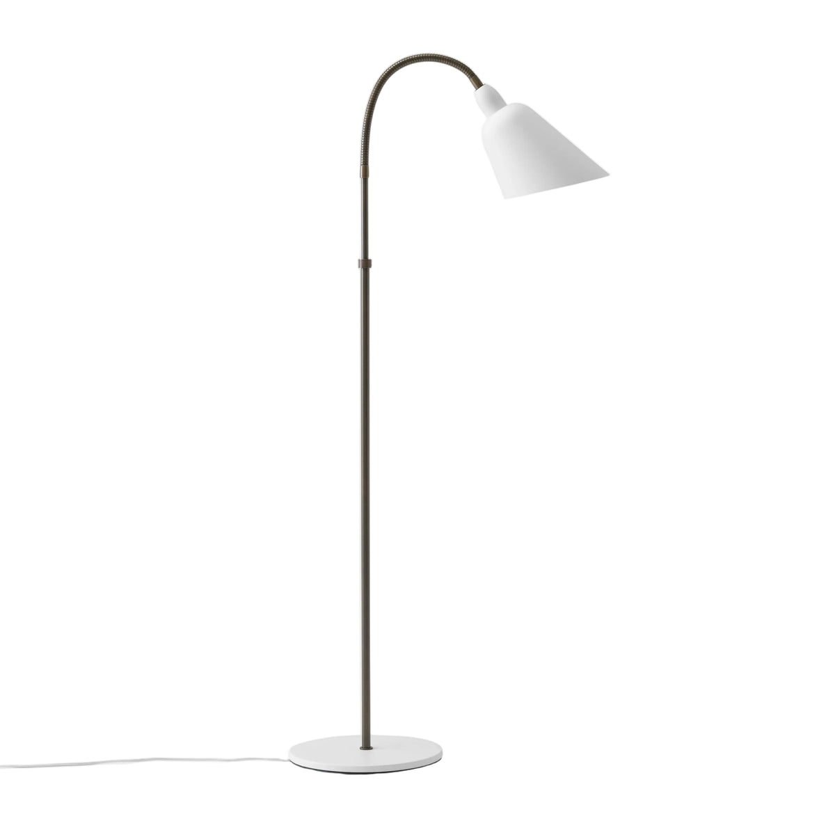 BELLEVUE AJ7 floor lamp in white with brown brass base