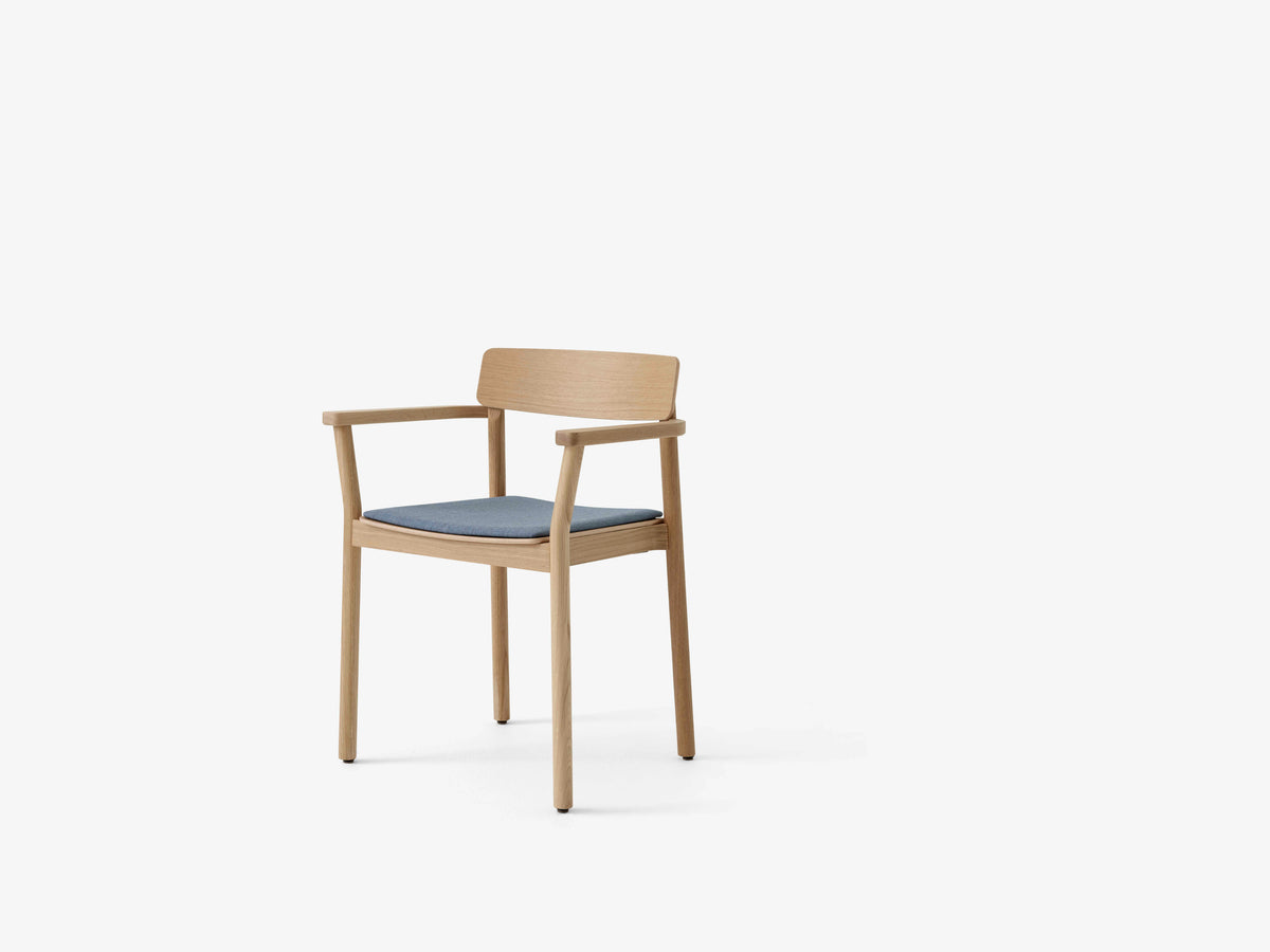 BETTY TK11 armchair in lacquered oak with an upholstered seat