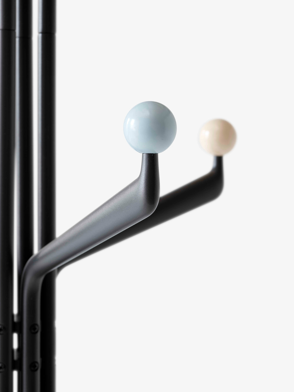 CAPTURE SC77 Freestanding Coat Rack in Graphite with Colorful Finish