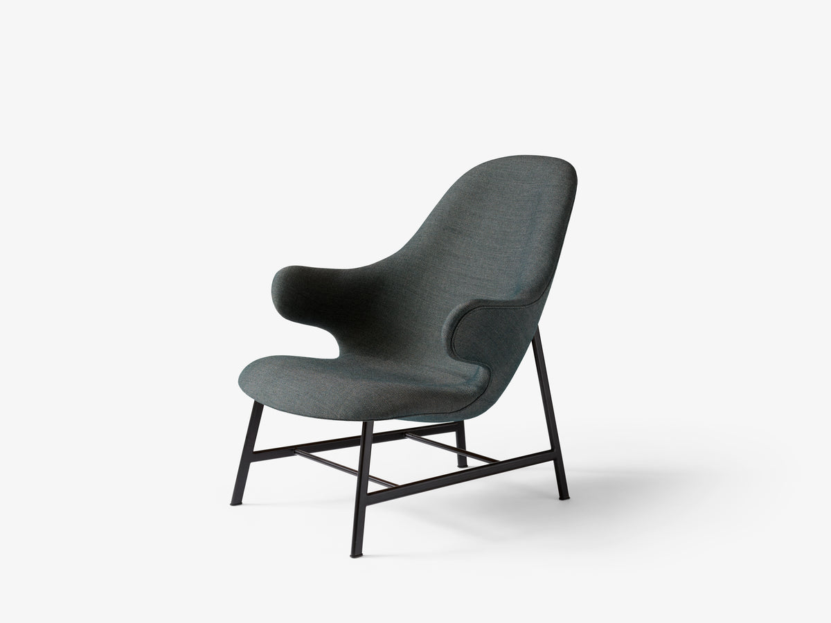 CATCH JH13 upholstered armchair with a black base