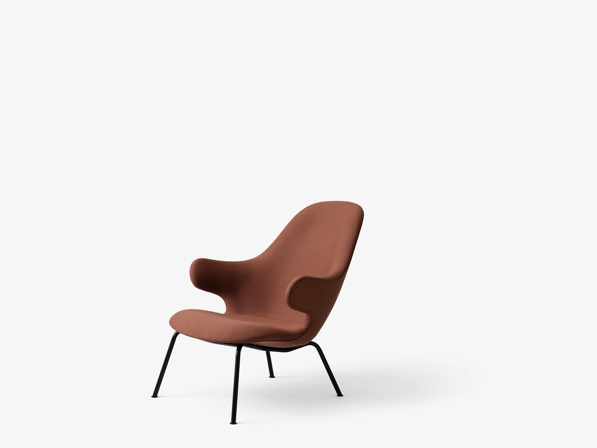 CATCH JH14 upholstered armchair with a black base