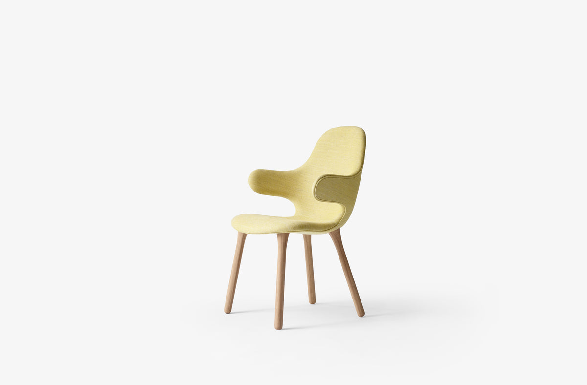 CATCH JH1 upholstered chair with an oak base