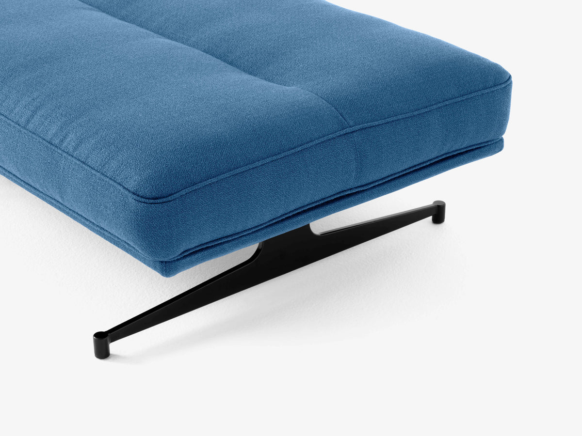 Pouf INLAND AV32 upholstered with a black base
