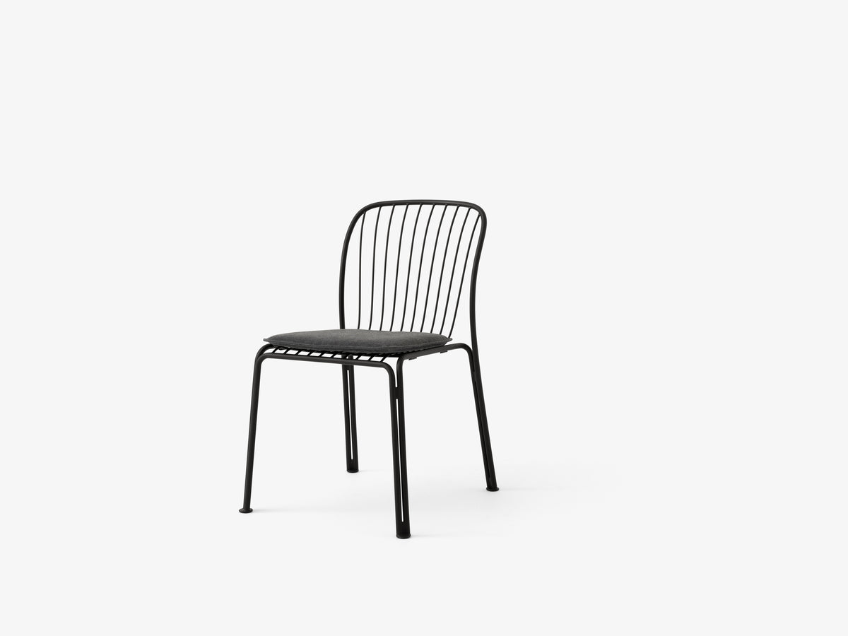 THORVALD SC94 Outdoor Chair Black