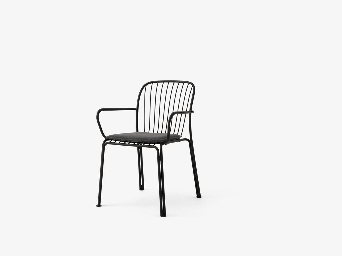THORVALD SC95 Black Outdoor Armchair