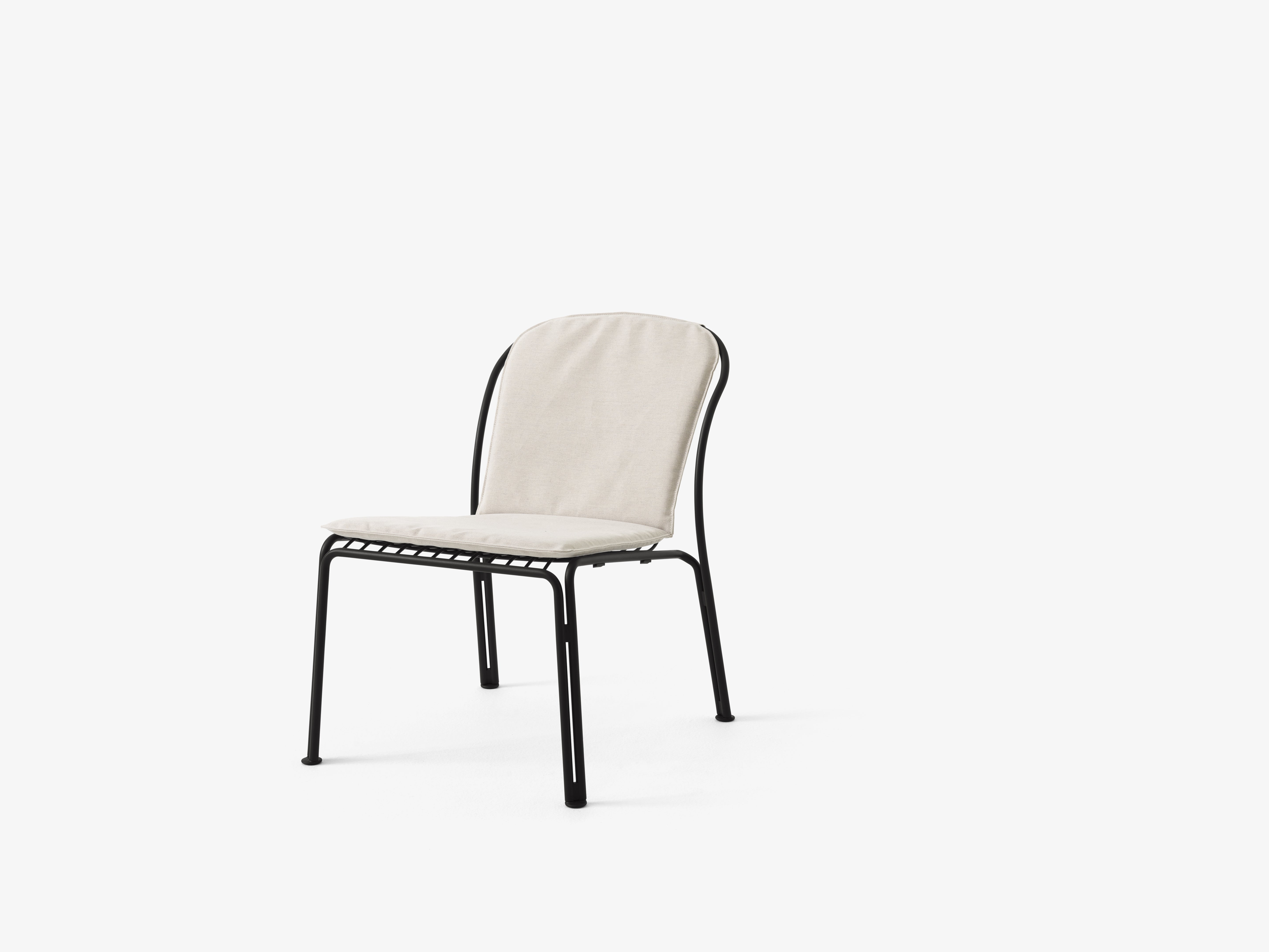 THORVALD SC100 Outdoor Armchair Black