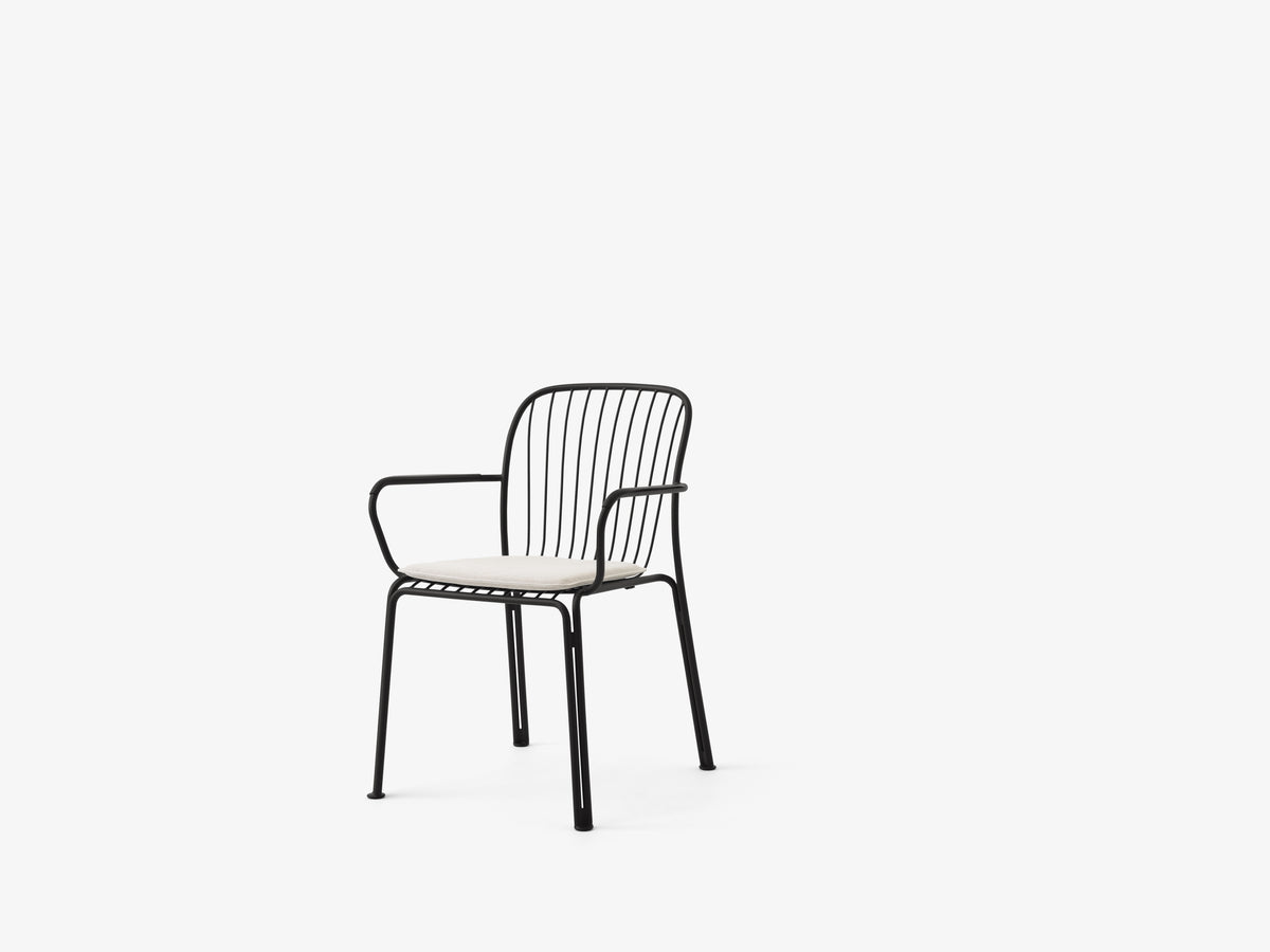 THORVALD SC95 Black Outdoor Armchair