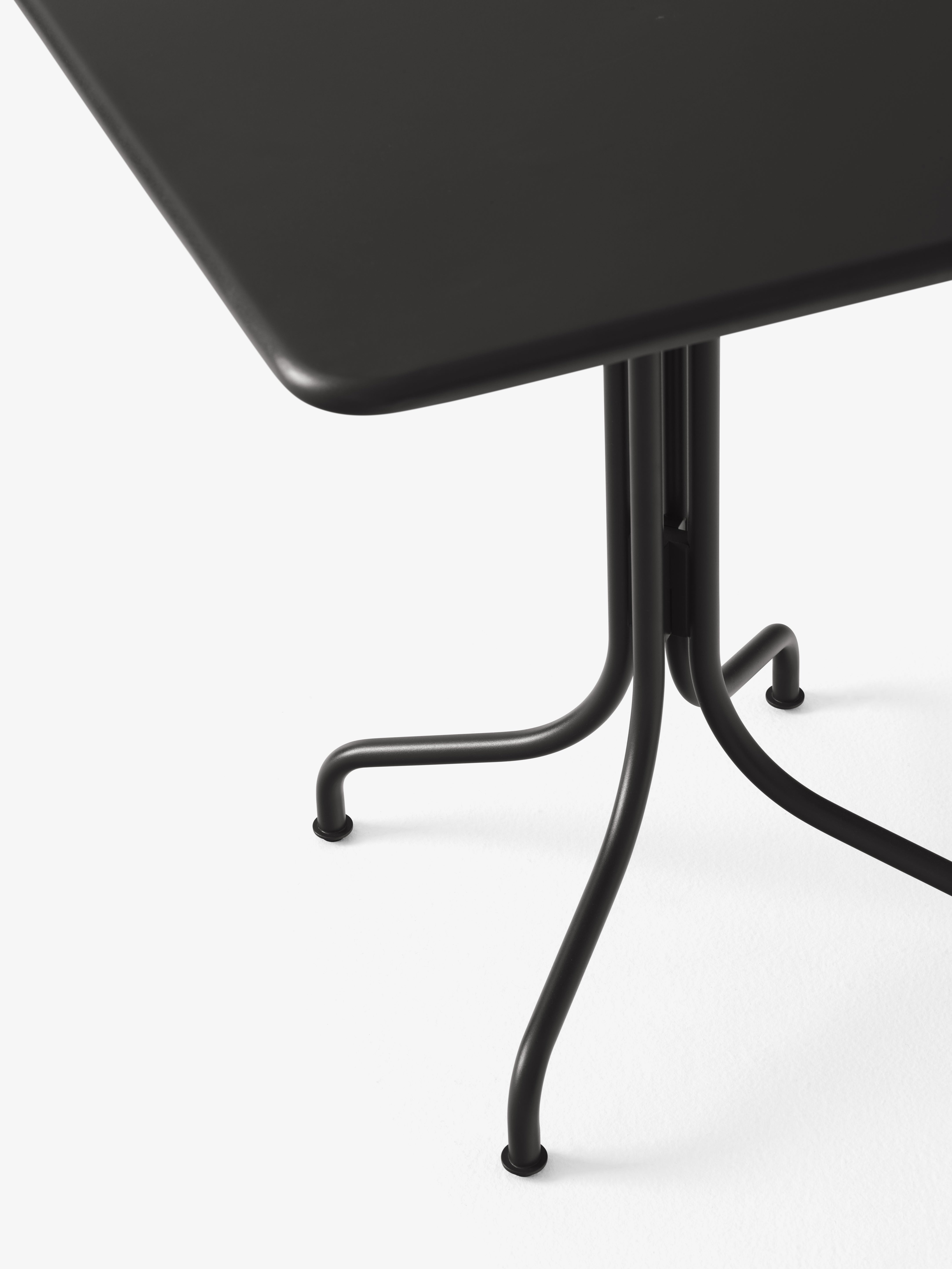 THORVALD SC97 outdoor table black