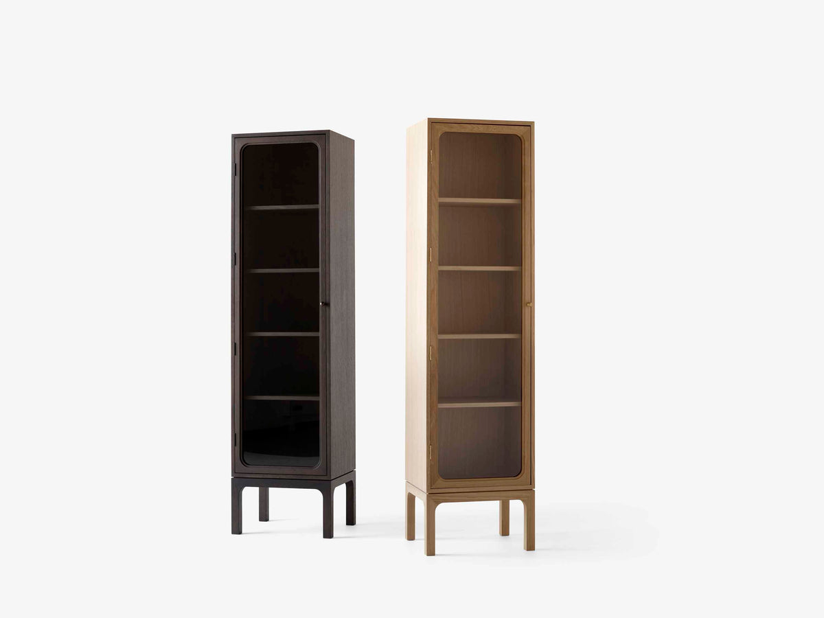 TRACE SC87 Display Cabinet dark lacquered oak