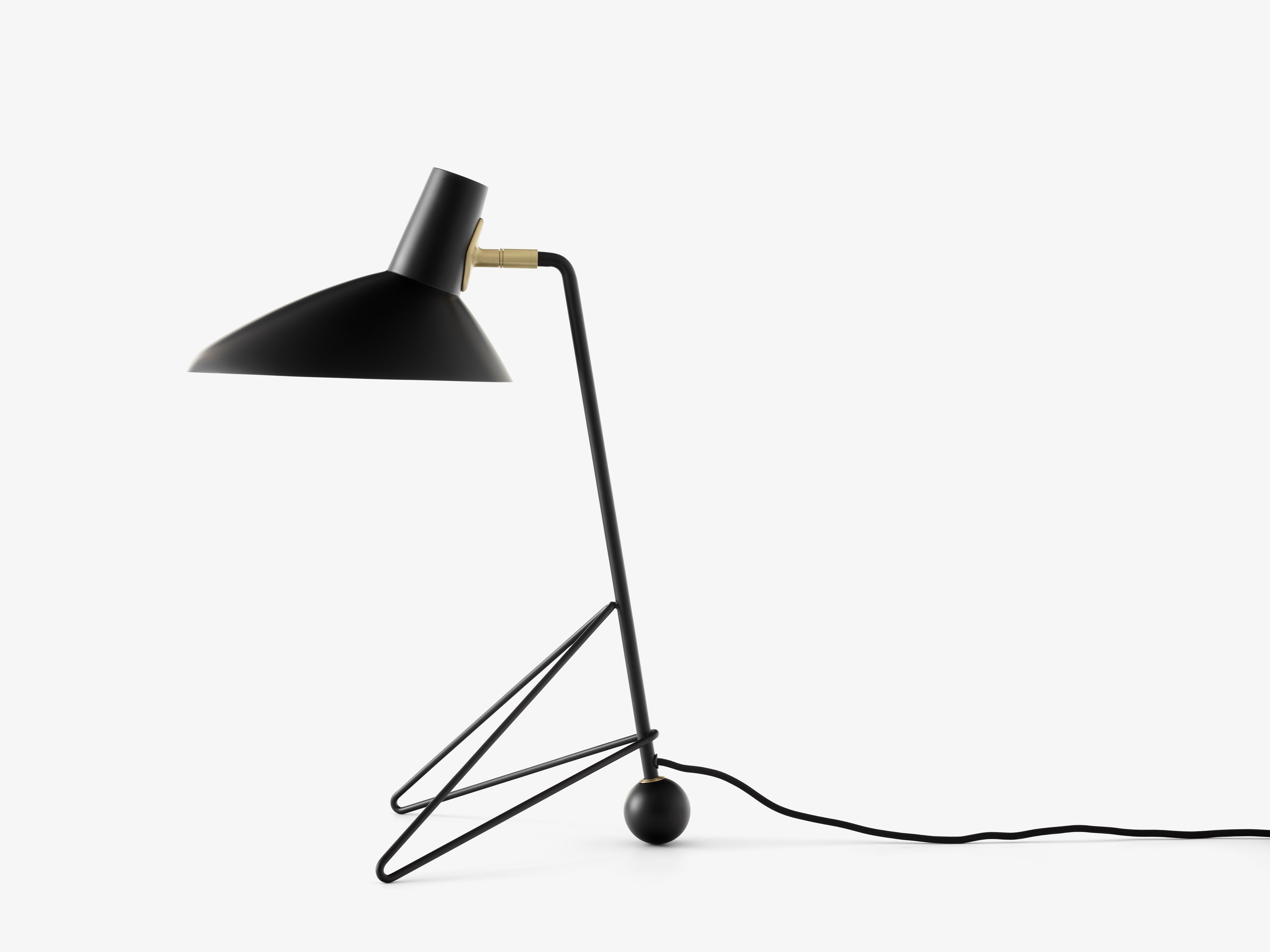 TRIPOD HM9 Black Table Lamp