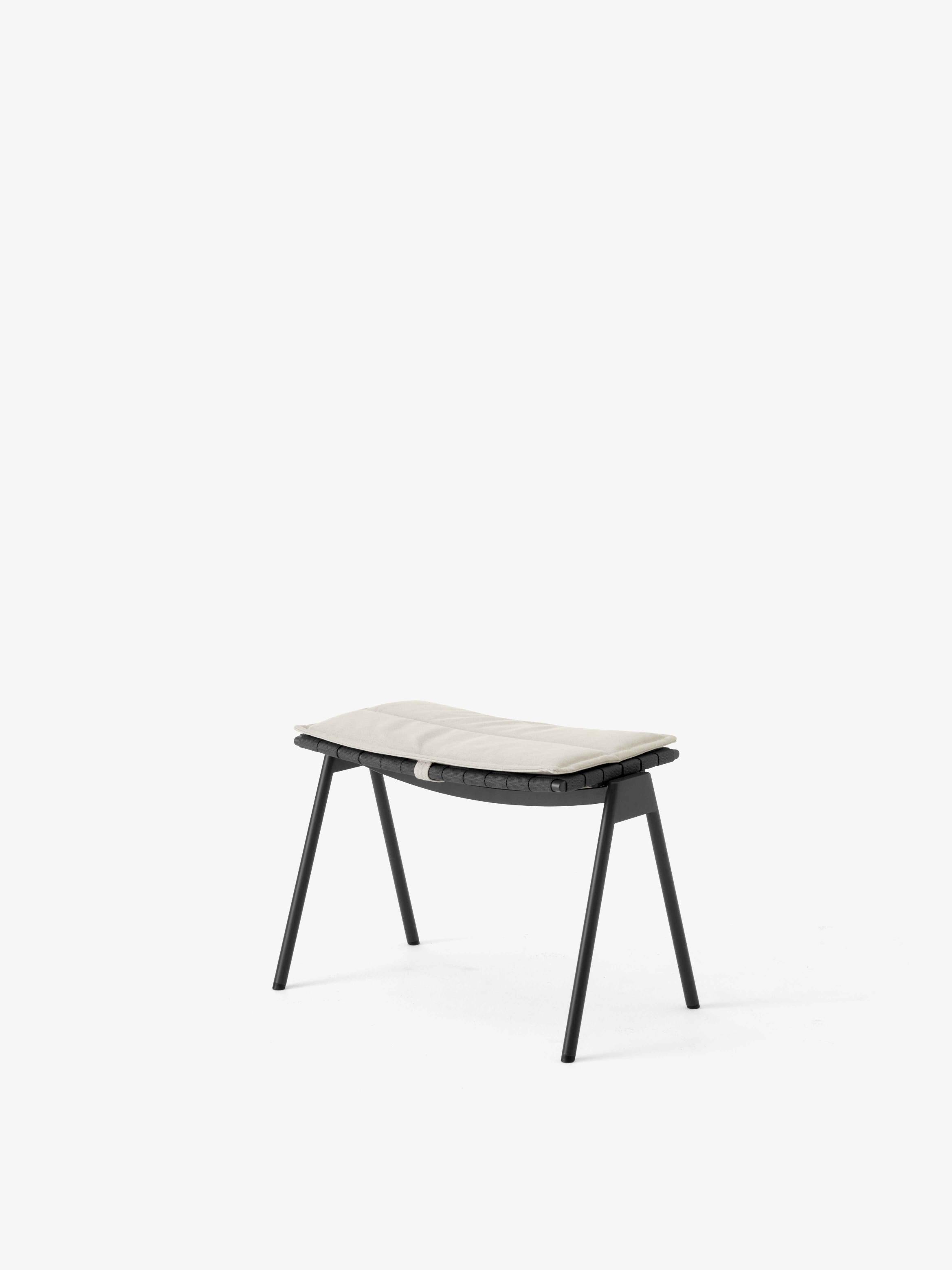 Outdoor footrest VILLE AV46 black