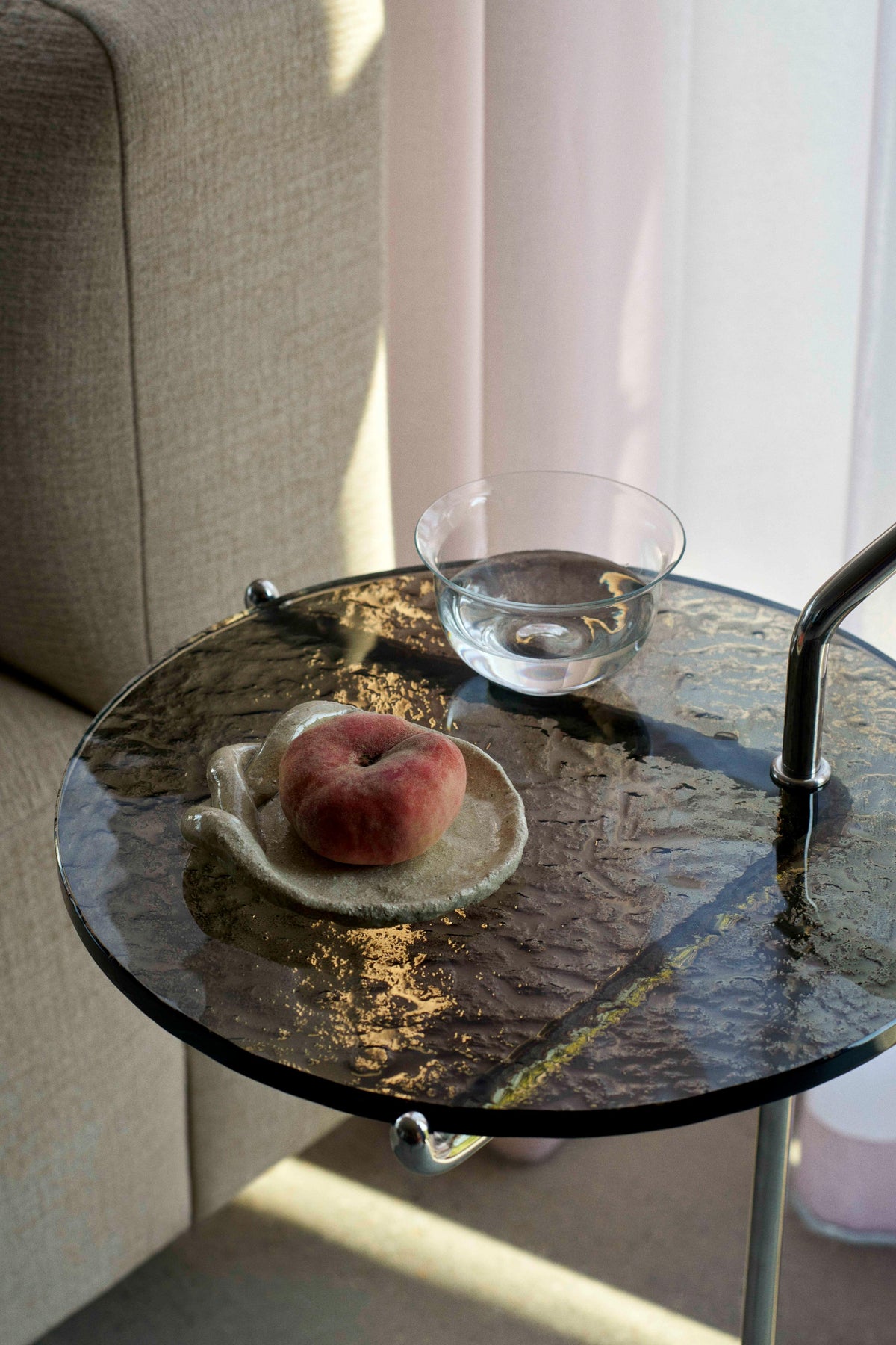 Side table HALTEN SH9 with smoky glass top and chrome base