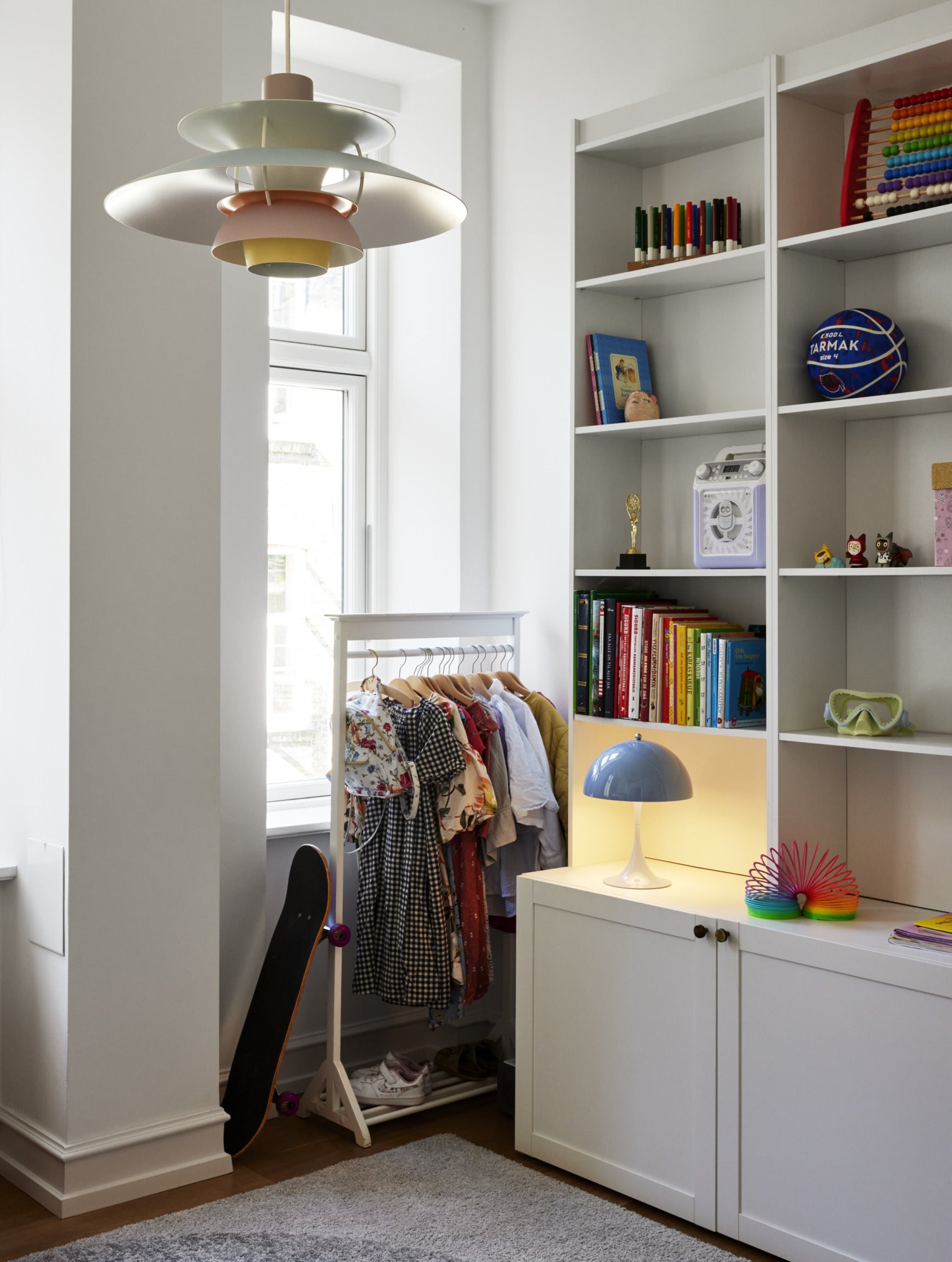 Lampa wisząca PH 5 pastelowy ostrygowy z błękitnym i różowym