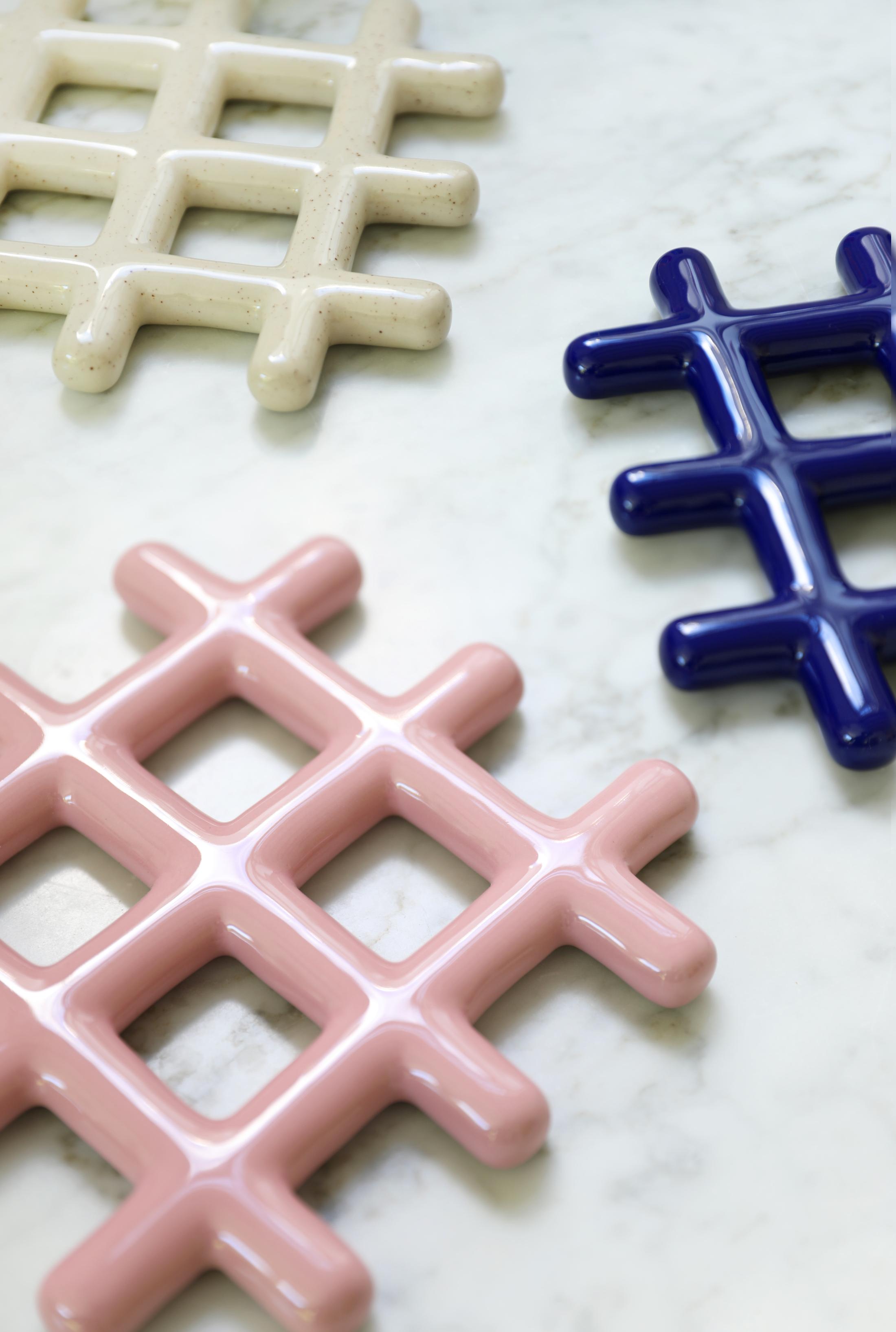 GRID base pink