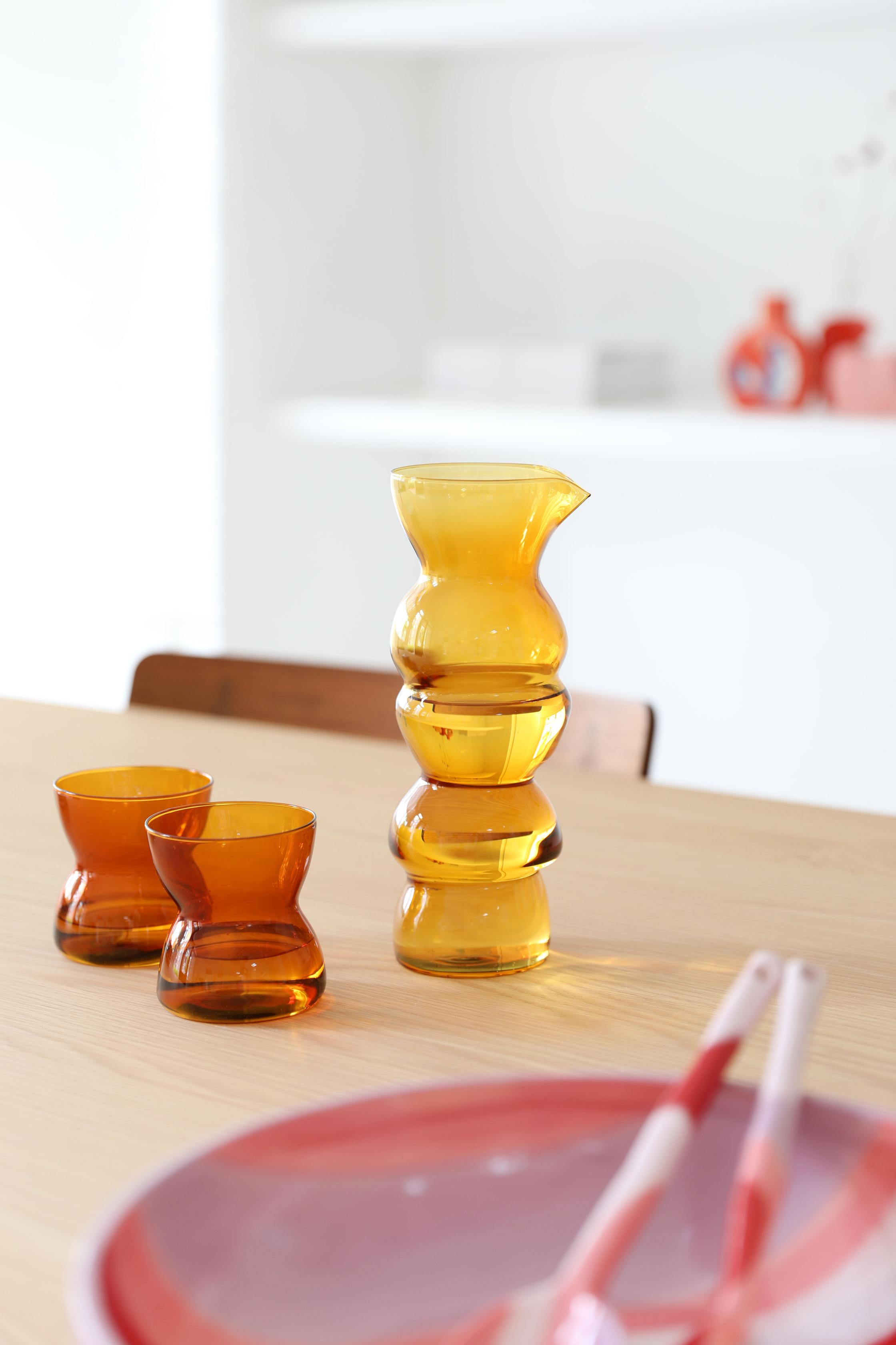 TOTEM Brown Glasses Set