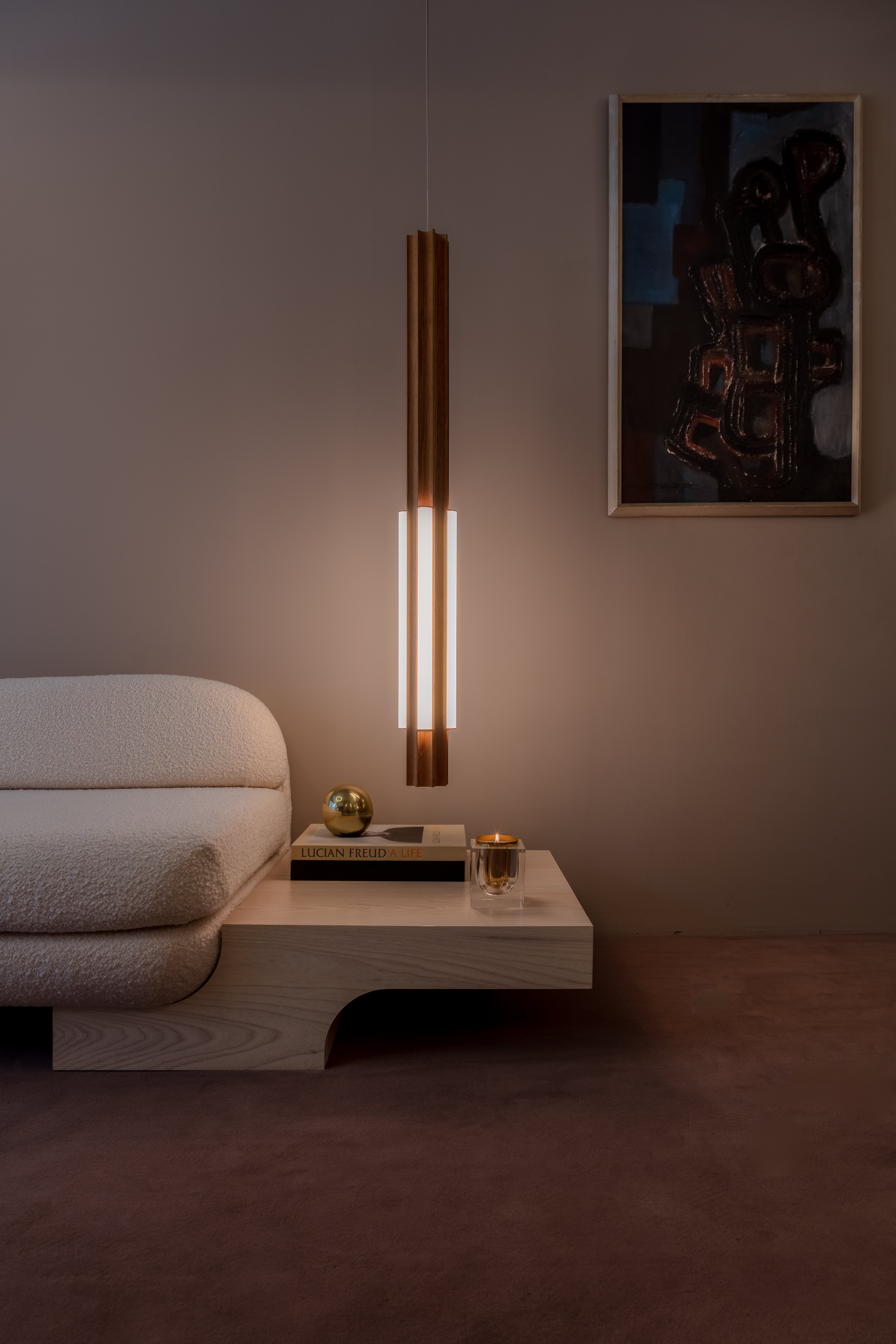 ALTAR pendant lamp in oak wood with a brass finish