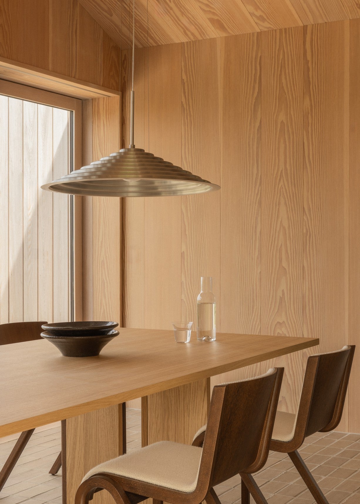 ANDROGYNE table oak wood