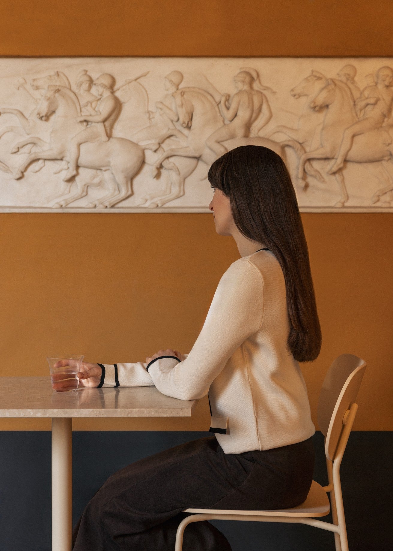 NOOK coffee table white marble with cream base