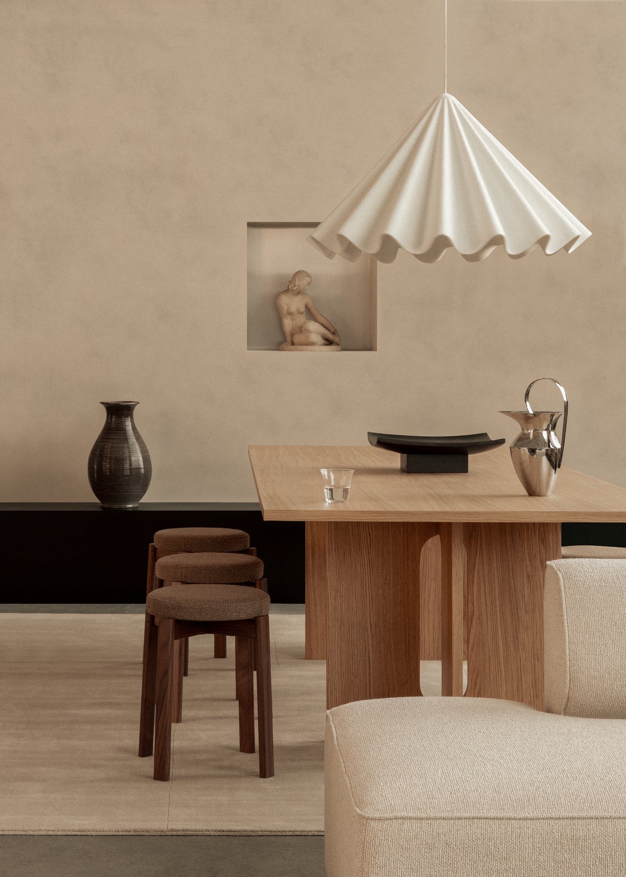 ANDROGYNE table oak wood
